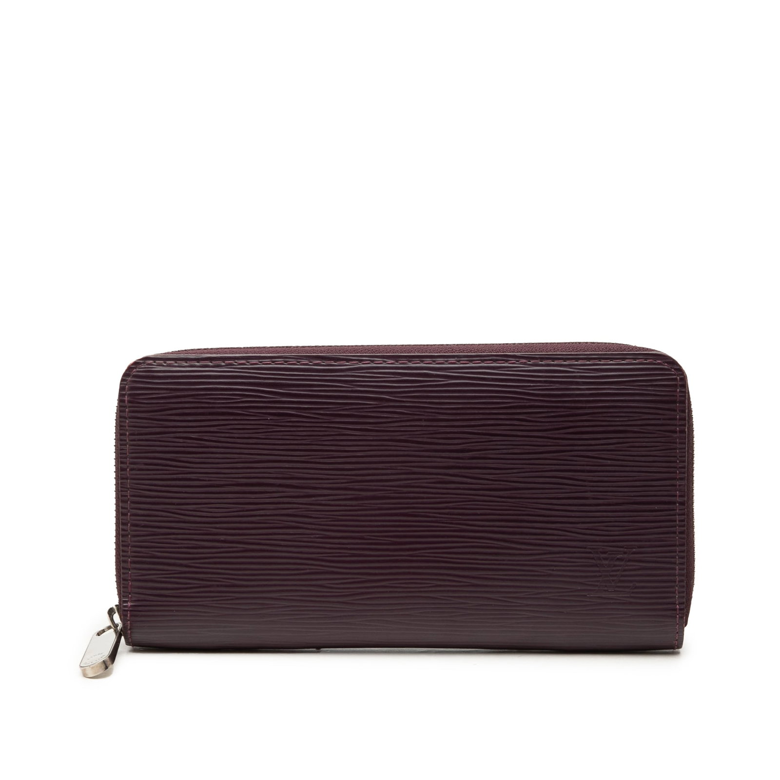 Louis Vuitton Epi Zippy Wallet Purple Leather Zip Around: Louis Vuitton Epi Zippy Wallet Purple Leather Zip Around Louis Vuitton Epi Zippy Long Wallet in purple leather with a zip-around closure. The interior includes zip and slip compartments for organized 