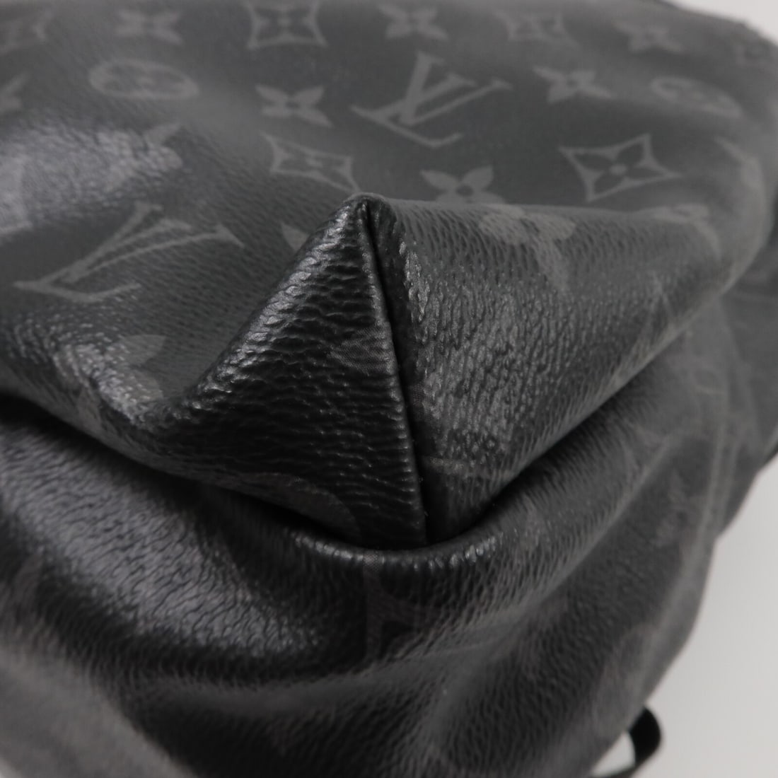 Louis Vuitton M43186 Discovery PM Monogram Eclipse Backpack - 14