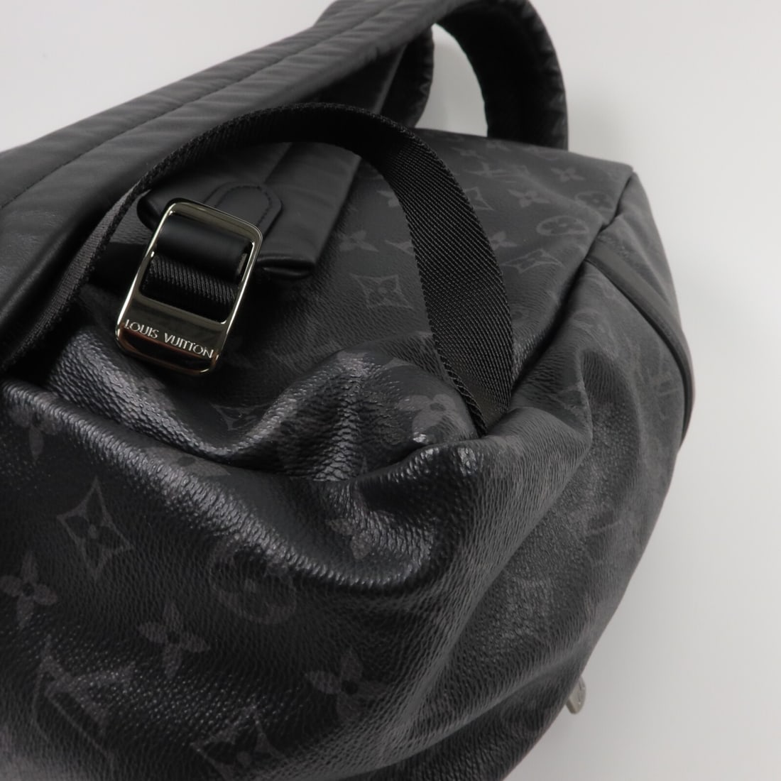 Louis Vuitton M43186 Discovery PM Monogram Eclipse Backpack - 16