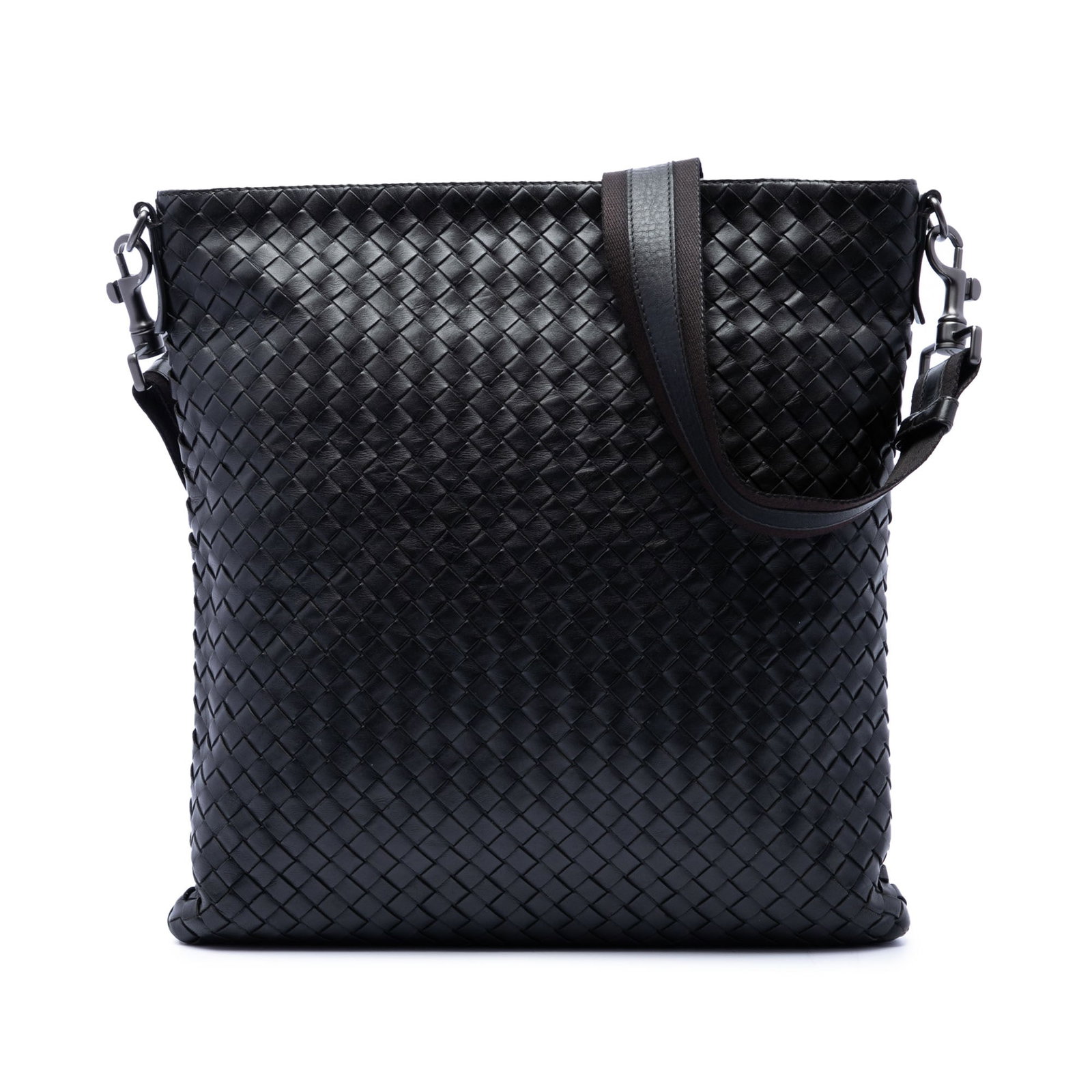 Black Leather Crossbody Bottega Veneta Nappa Intrecciato VN: Black Leather Crossbody Bottega Veneta Nappa Intrecciato VN Bottega Veneta Nappa Intrecciato VN Crossbody in black woven leather. This crossbody bag features an adjustable and detachable flat strap, a