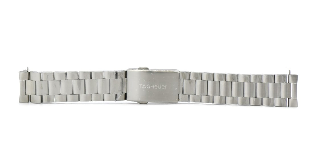 TAG Heuer FAA074 stainless steel watch bracelet band 21.5mm: TAG Heuer FAA074 stainless steel watch bracelet band 21.5mm Pre-owned TAG Heuer stainless steel bracelet band designed for the FAA074 model. This men's wristwatch band features a silver-tone stainless