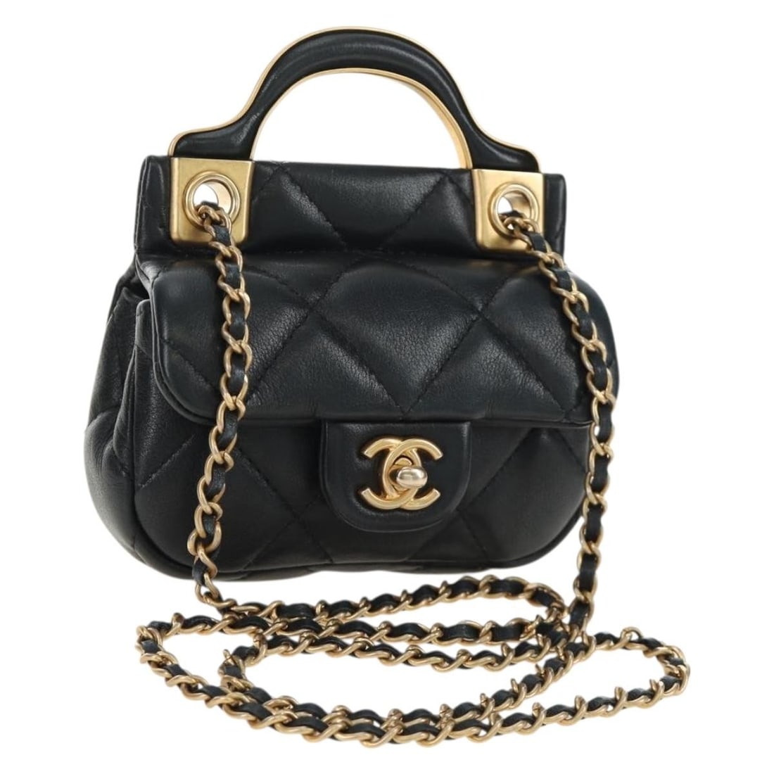 CHANEL Matelasse lambskin 2way shoulder pouch black with chain strap: CHANEL Matelasse lambskin 2way shoulder pouch black with chain strap Compact CHANEL Matelasse chain shoulder pouch in black lamb skin with CC detailing and a 2-way design. Includes a dust bag, shoulde