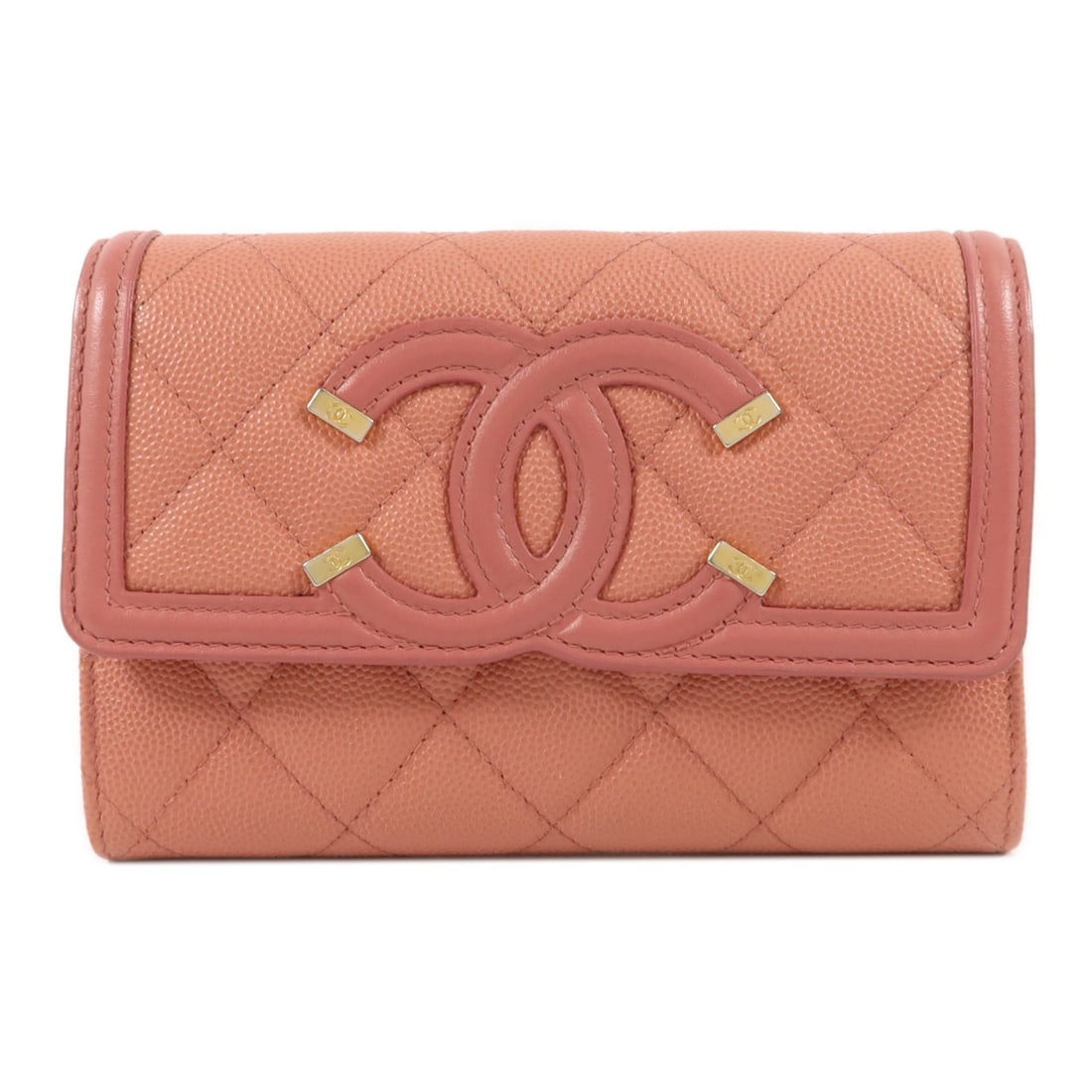 CHANEL A84447 CC Filigree Bi Fold Calfskin Wallet Pink: CHANEL A84447 CC Filigree Bi Fold Calfskin Wallet Pink Chanel CC Filigree bi-fold wallet in pink calfskin leather. This women's wallet features a compact fold-over design with a hook button closure, a