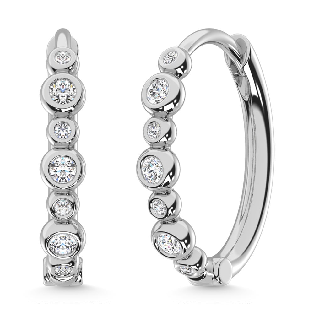 14K White Gold Diamond 1/4 Ct.Tw. Hoop Earrings: 14K White Gold Diamond 1/4 Ct.Tw. Hoop Earrings 14k White Gold Stone Color: G-h Stone Clarity: Si3 This item may take 2-5 weeks for shipping. PLEASE NOTE: Framed, Large, or heavy items do not have shi