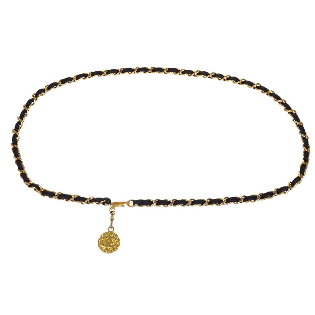 CHANEL Medallion Chain Belt Gold Plated Leather Black Small: CHANEL Medallion Chain Belt Gold Plated Leather Black Small Chanel women's chain belt featuring a gold and black medallion design. This 1982 piece is in good pre-owned condition with scuffs and peelin