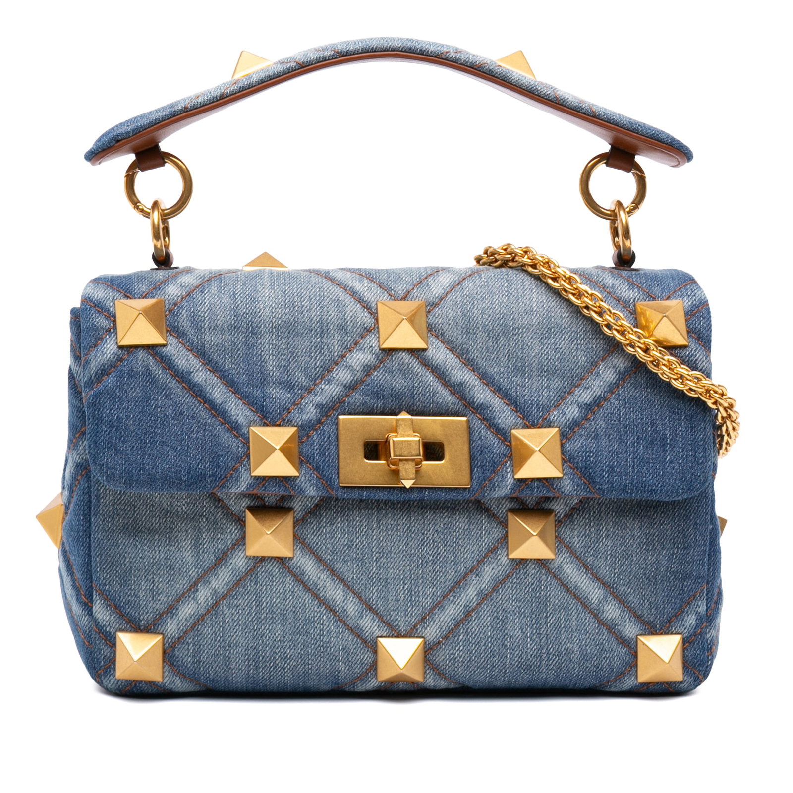 Valentino Roman Stud Medium Denim Satchel Bag Blue: Valentino Roman Stud Medium Denim Satchel Bag Blue Valentino Medium Roman Stud satchel in blue denim with a quilted, studded design. This satchel features a flat denim handle, a detachable chain-link 