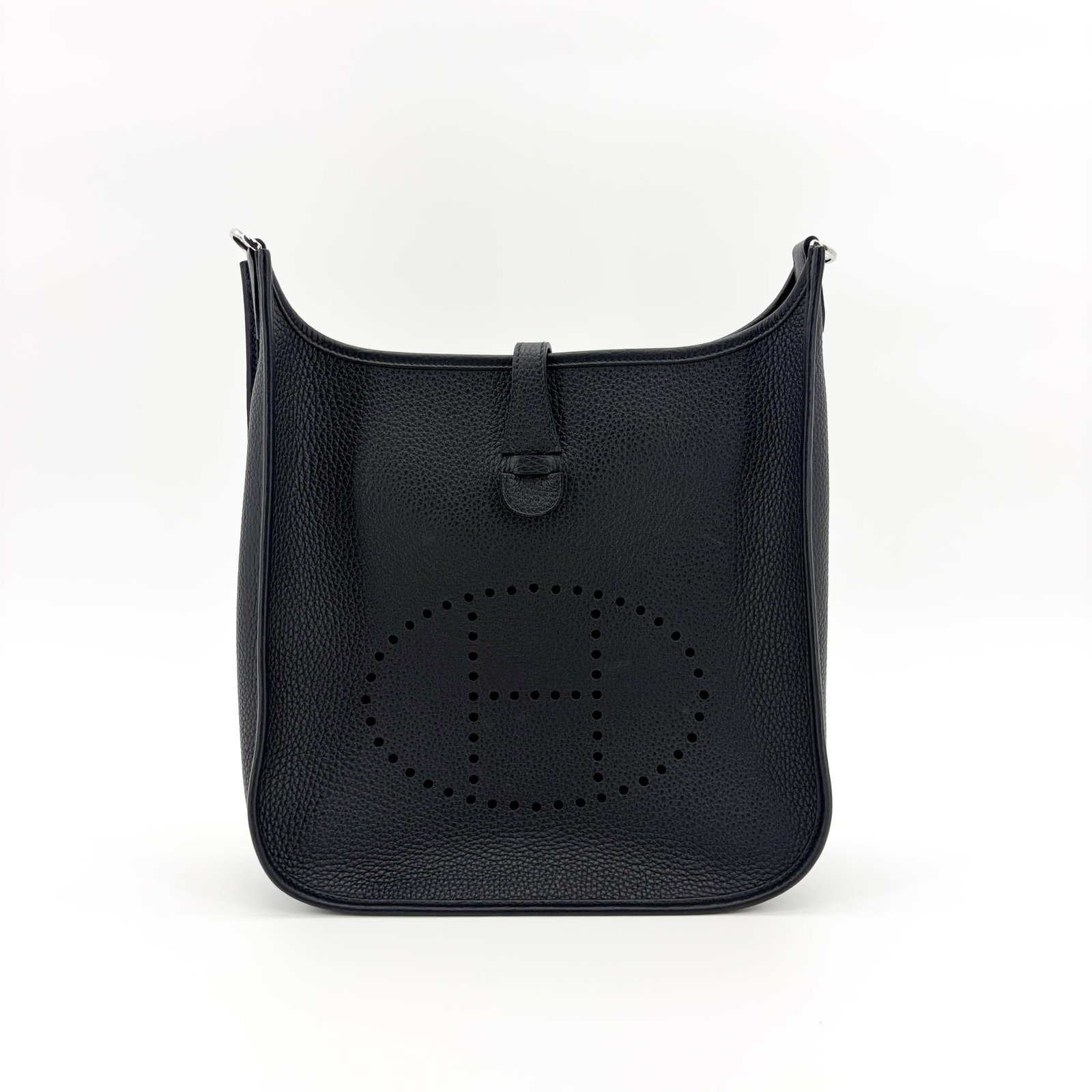Hermes Evelyne Gen III leather shoulder bag black (1 of 13)