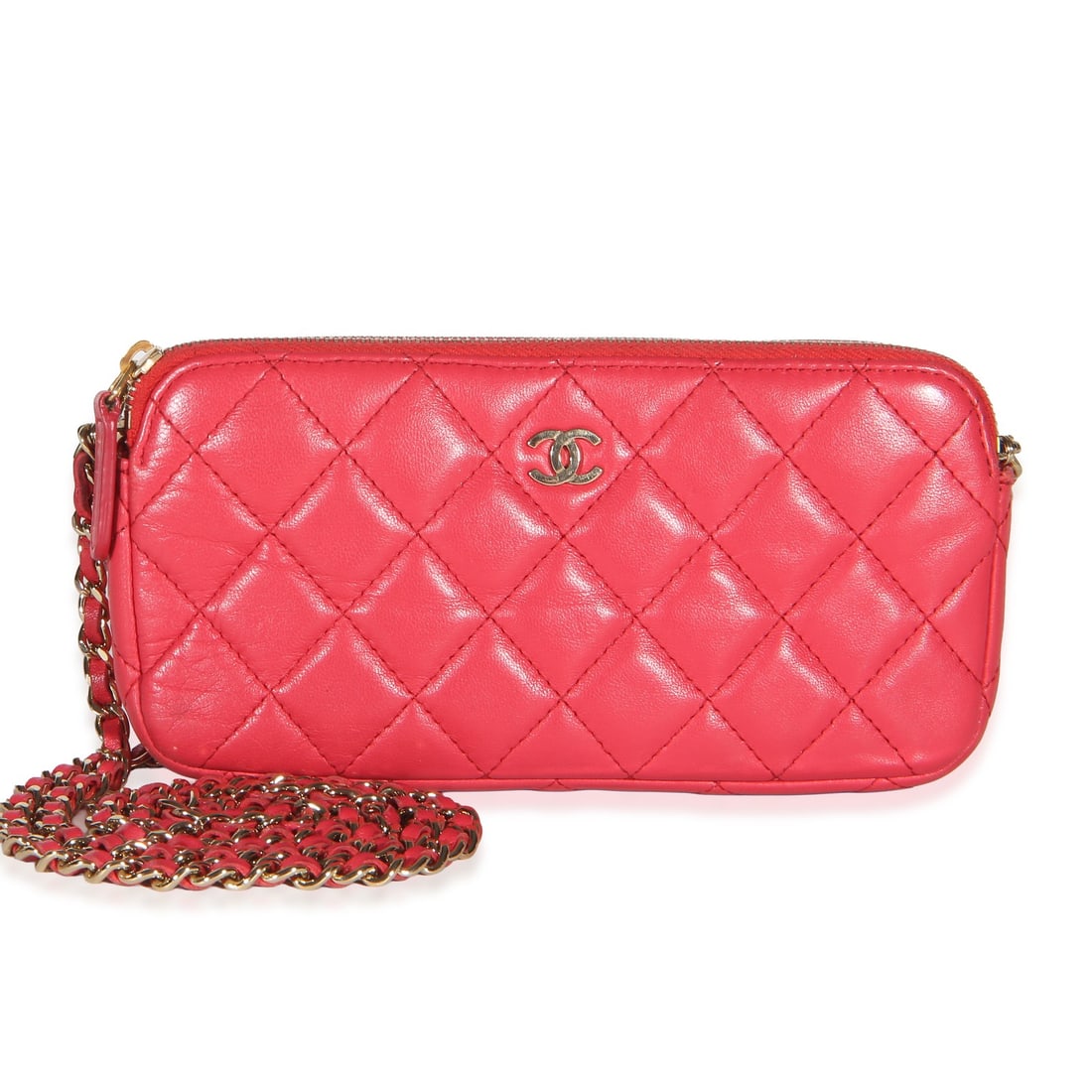 Chanel Double Zip Clutch With Chain Pink Leather Shoulder Bag: Chanel Double Zip Clutch With Chain Pink Leather Shoulder Bag A Chanel Double Zip Clutch With Chain in pink quilted lambskin, designed with a slim silhouette and zip-top closure. This pre-owned should