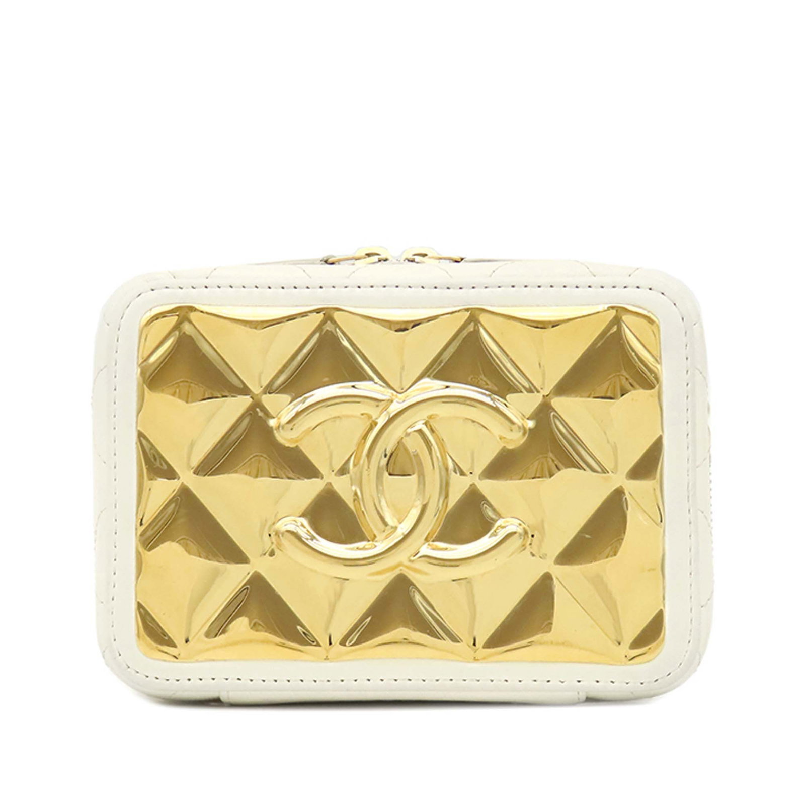 Chanel Mini CC Vanity Crossbody White Quilted Lambskin: Chanel Mini CC Vanity Crossbody White Quilted Lambskin Compact and structured, this Chanel vanity crossbody is crafted in white quilted lambskin leather with gold-plated metal accents. It features a l