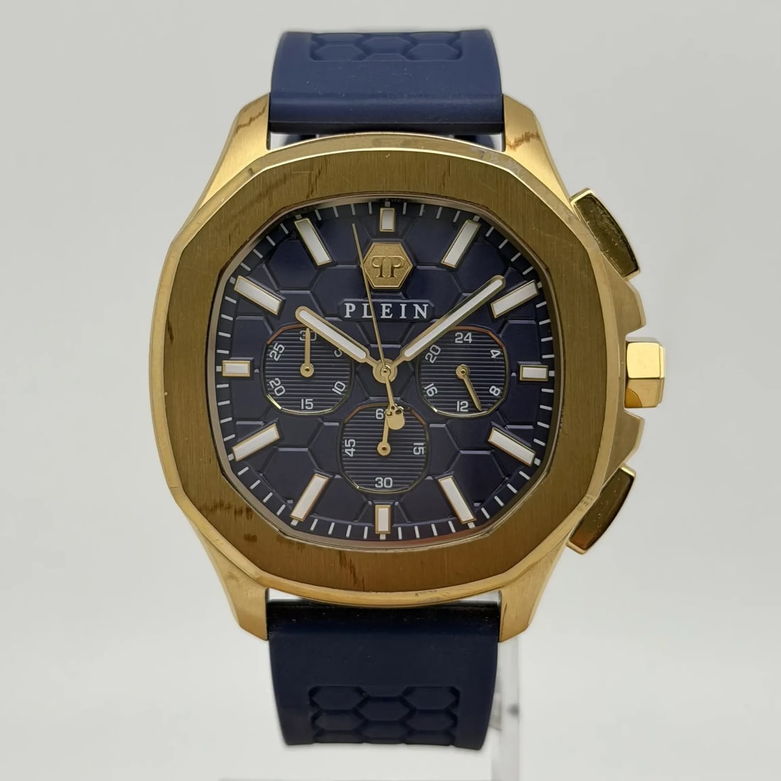 Philipp Plein PWSAA0323 Spectre Chrono 44 mm gold tone wristwatch (1 of 5)