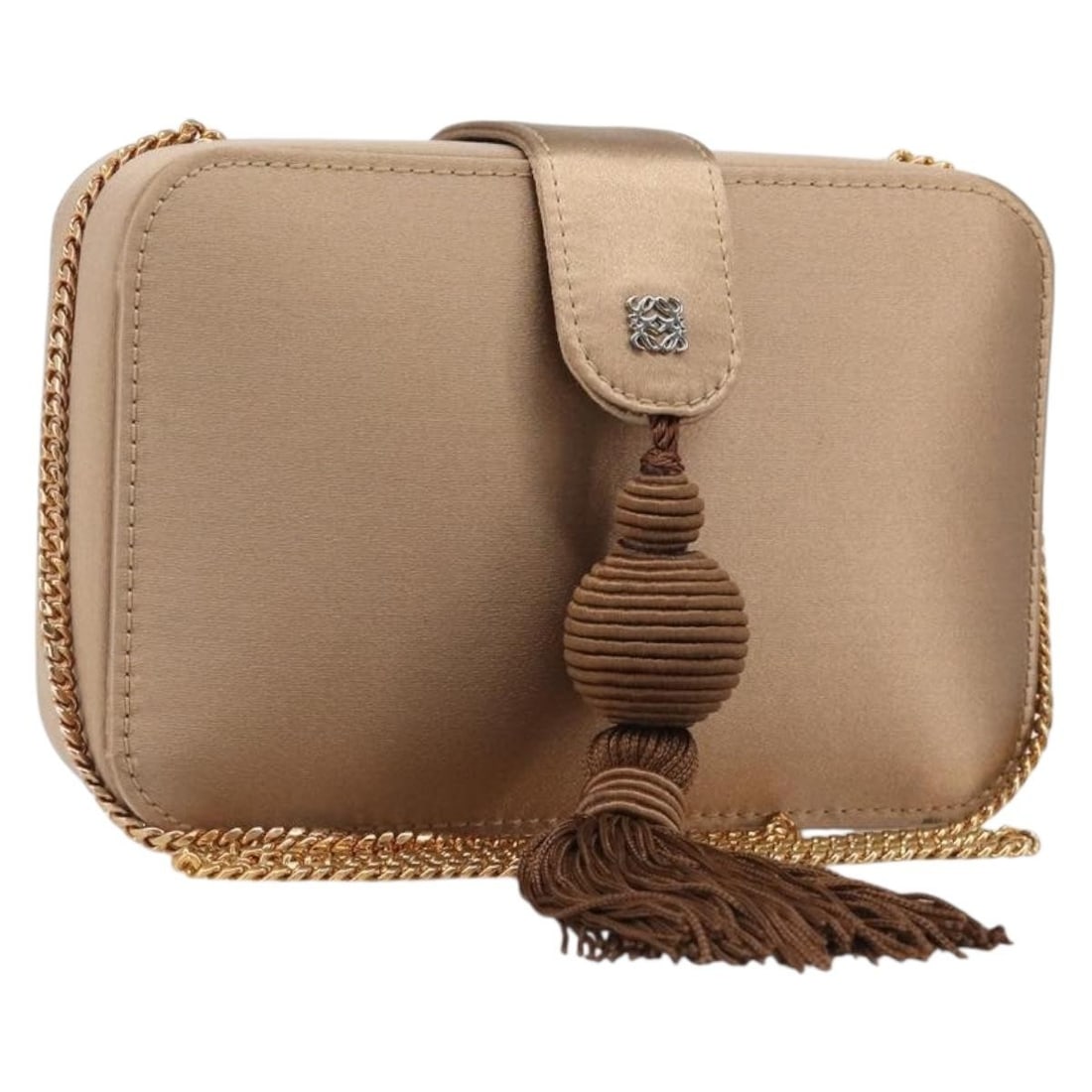 LOEWE Satin Shoulder Bag Beige Gold Chain Strap: LOEWE Satin Shoulder Bag Beige Gold Chain Strap LOEWE chain shoulder bag in beige and gold satin, made in Spain. This women's bag features a compact silhouette with chain shoulder strap. Condition is 