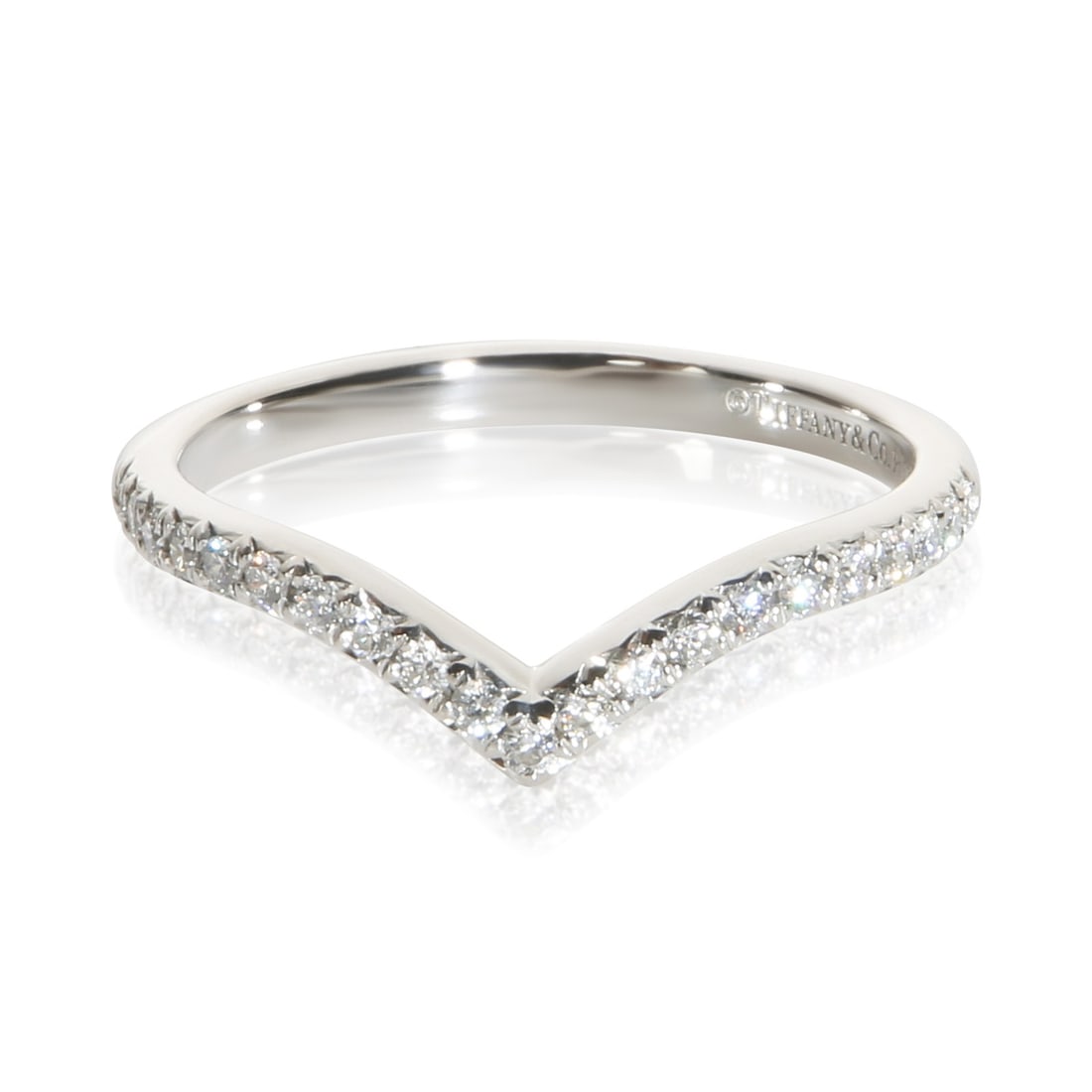 Tiffany & Co. Soleste V platinum diamond band ring size 6.5: Tiffany & Co. Soleste V platinum diamond band ring size 6.5 Pre-owned Tiffany & Co. Soleste V band ring crafted in platinum and set with round brilliant diamonds. This women's ring is from the Soleste