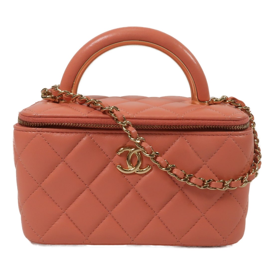 CHANEL AP2846 CC Vanity Case 2way Shoulder Bag Pink Lambskin: CHANEL AP2846 CC Vanity Case 2way Shoulder Bag Pink Lambskin Compact Chanel vanity case shoulder bag in pink lambskin leather with a top handle and 2-way carry design. This women's bag features the CC