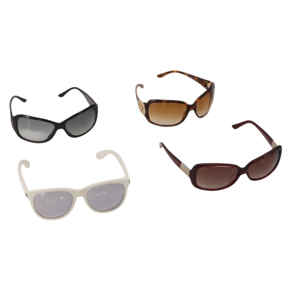 4 Pair Womens Plastic Sunglasses Set with Case Black Brown White: 4 Pair Womens Plastic Sunglasses Set with Case Black Brown White Set of 4 women's sunglasses in plastic with black, brown, and white frames. Includes a sunglass case. Made in Italy. Condition is heavi