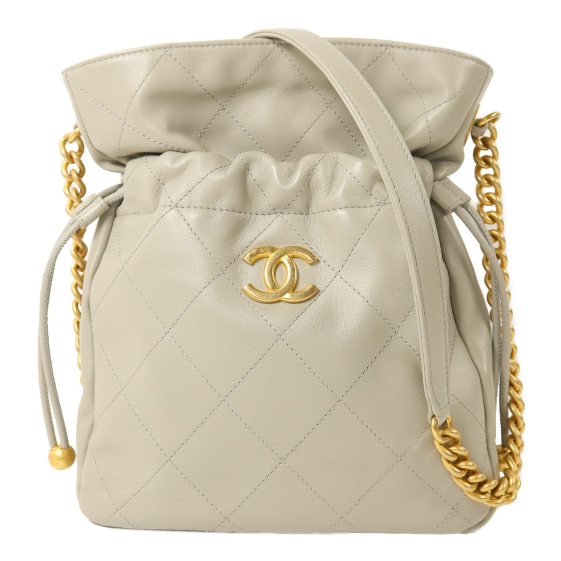 CHANEL CC Shoulder Bag Gray Lambskin with Gold Tone Chain: CHANEL CC Shoulder Bag Gray Lambskin with Gold Tone Chain CHANEL CC chain shoulder bag in gray lambskin leather with a shoulder chain strap. This women's shoulder bag features open exterior pockets, a