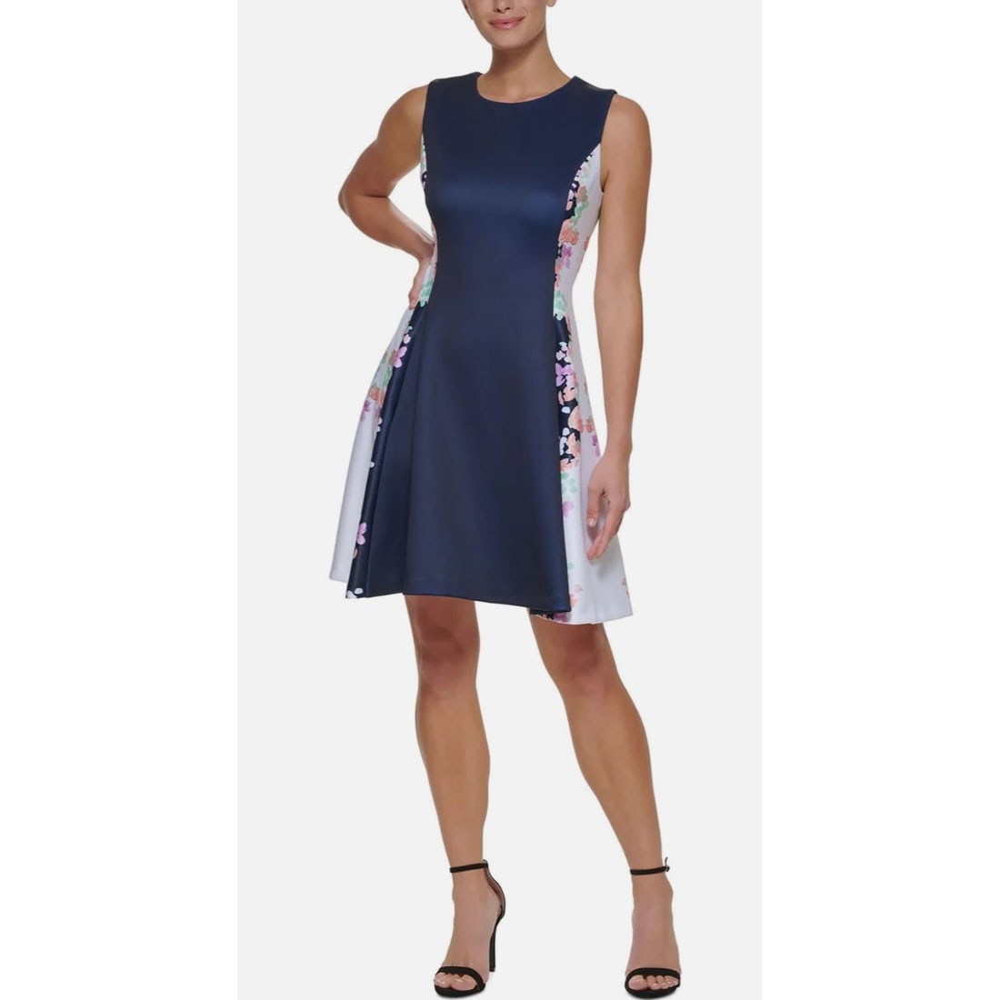 DKNY Women's Navy Colorblock Floral Fit & Flare Dress 16W: DKNY Women's Navy Colorblock Floral Fit & Flare Dress 16W Elevate your wardrobe with this stunning DKNY Women's Colorblock Floral Print Knee Fit & Flare Dress. Designed in a chic navy blue, this dress