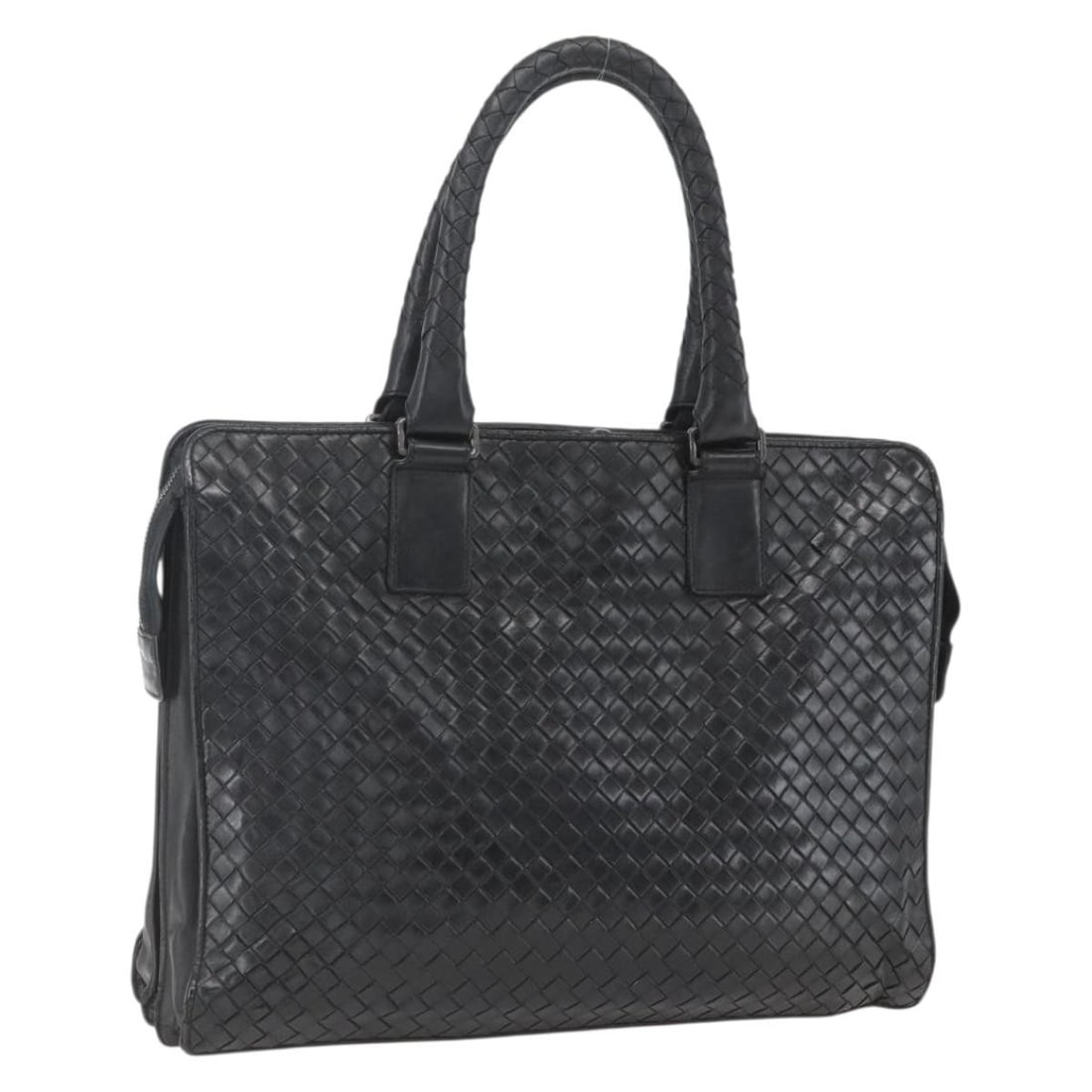 Black Leather Intrecciato Handbag by Bottega Veneta Model 194669: Black Leather Intrecciato Handbag by Bottega Veneta Model 194669 This is a Bottega Veneta Intrecciato handbag crafted from black leather. The bag features a spacious interior, signature woven leather 