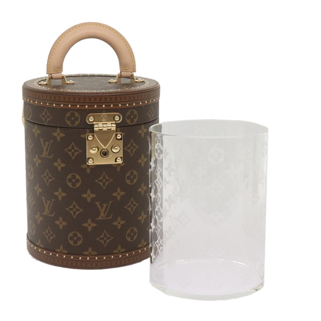 Louis Vuitton M10244 Monogram Canvas Hand Bag with Dust Bag: Louis Vuitton M10244 Monogram Canvas Hand Bag with Dust Bag Louis Vuitton Monogram Vesque Cannes hand bag in Monogram Canvas, made in France. It comes with a dust bag and is noted as being in excellen