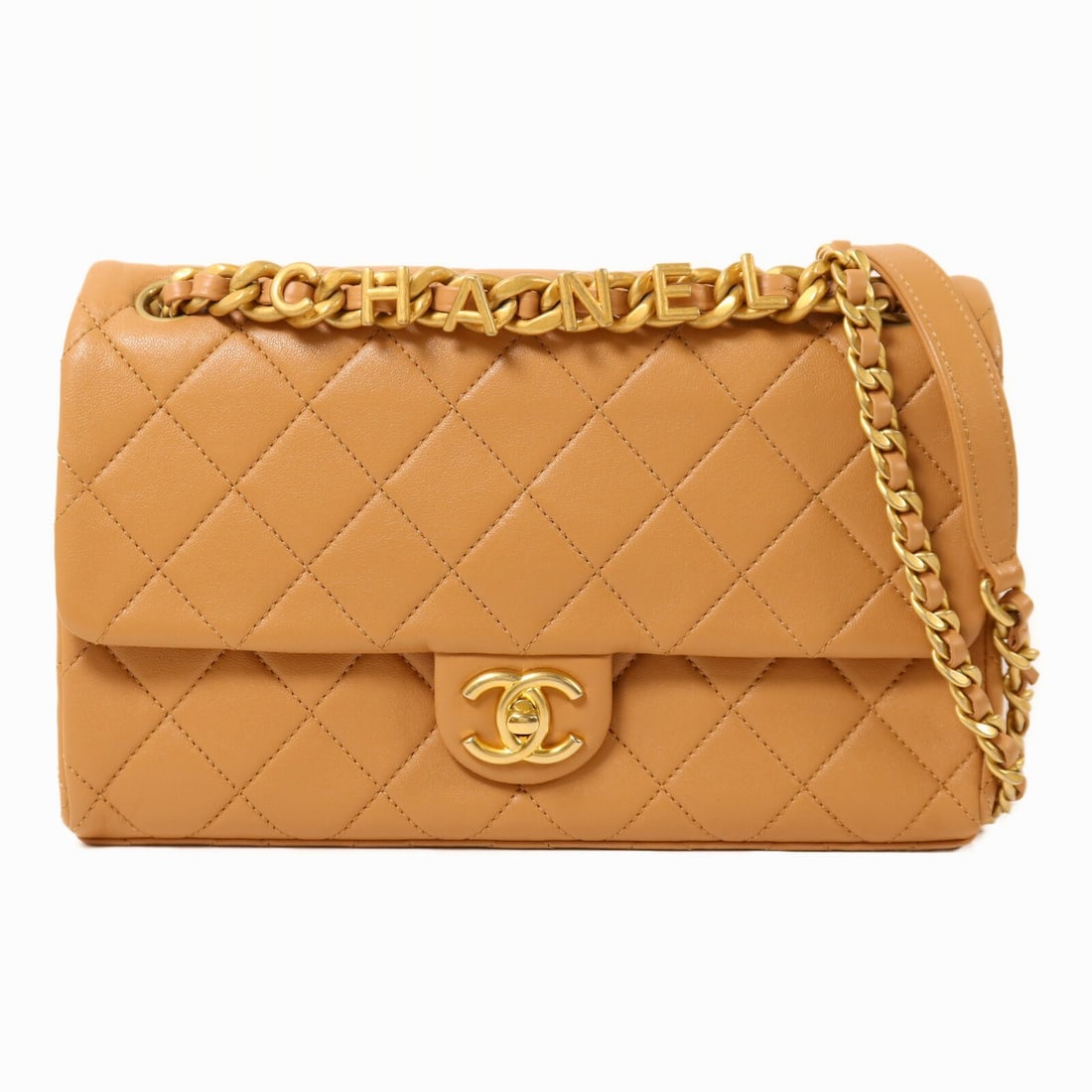 CHANEL CC Lambskin Shoulder Bag Beige Chain GHW: CHANEL CC Lambskin Shoulder Bag Beige Chain GHW CHANEL CC GHW chain shoulder bag in beige lambskin (sheep leather). This women's regular-size shoulder bag is made in France, with a beige frame color a
