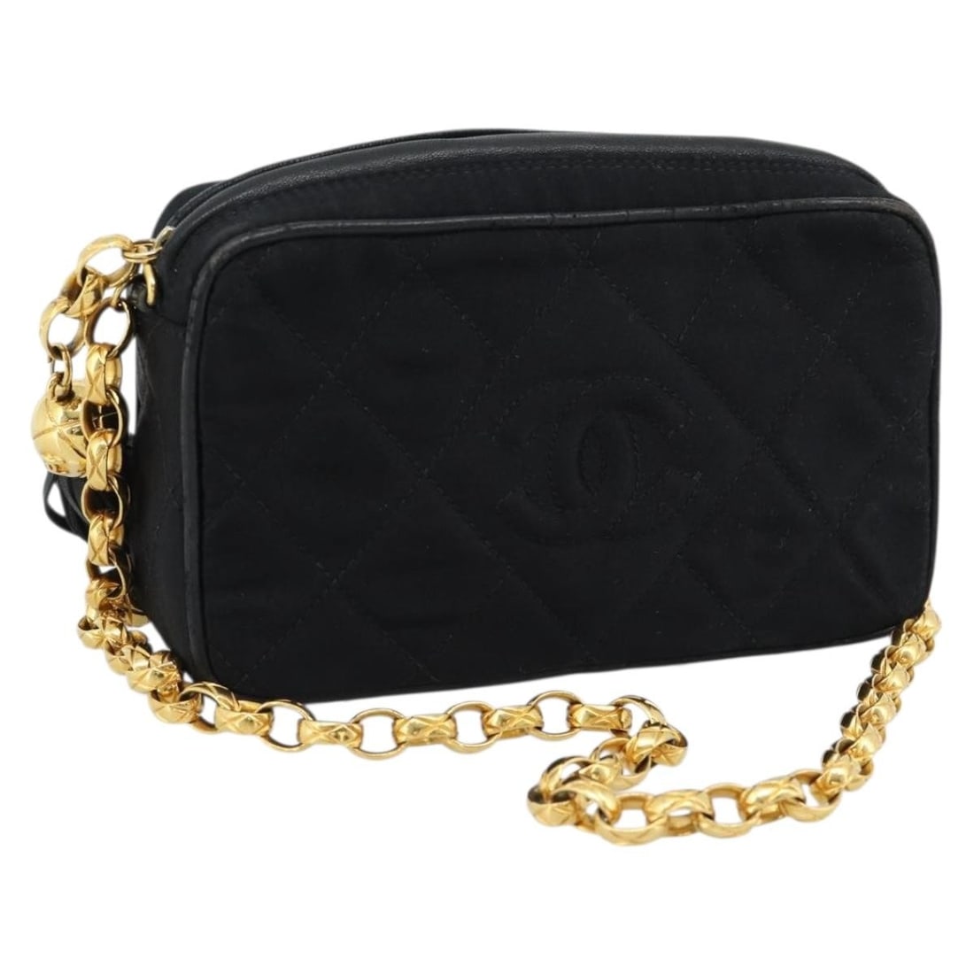 CHANEL satin shoulder bag with CC chain black and gold: CHANEL satin shoulder bag with CC chain black and gold Chanel Matelasse chain shoulder bag in black satin with gold-tone CC detailing. This women's shoulder bag is made in Italy and includes only the 