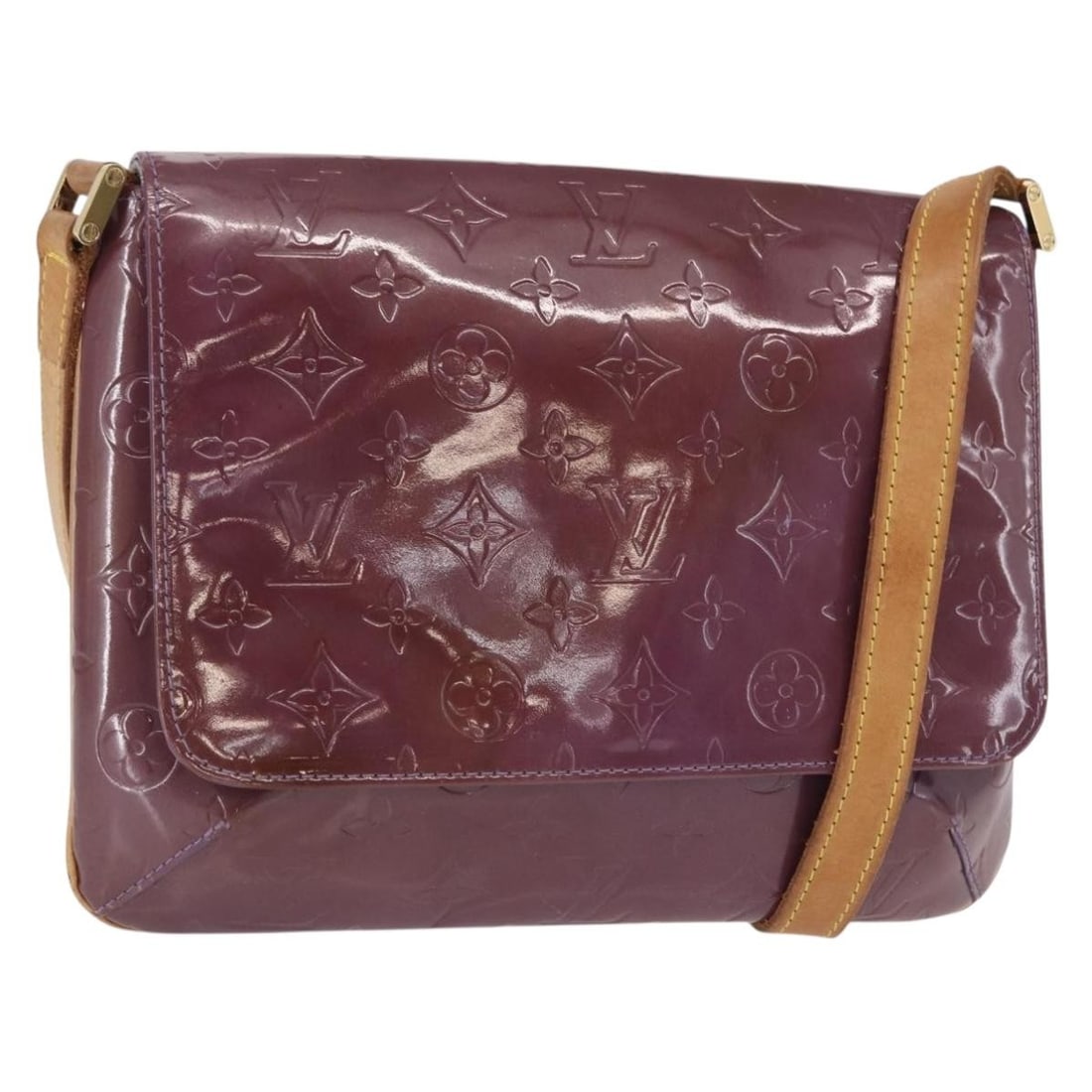Louis Vuitton Thompson Street Shoulder Bag Vernis Patent Leather Viole M91095: Louis Vuitton Thompson Street Shoulder Bag Vernis Patent Leather Viole M91095 Louis Vuitton Vernis Thompson Street shoulder bag in Purple/Viole patent leather. This women's bag was made in Spain and f