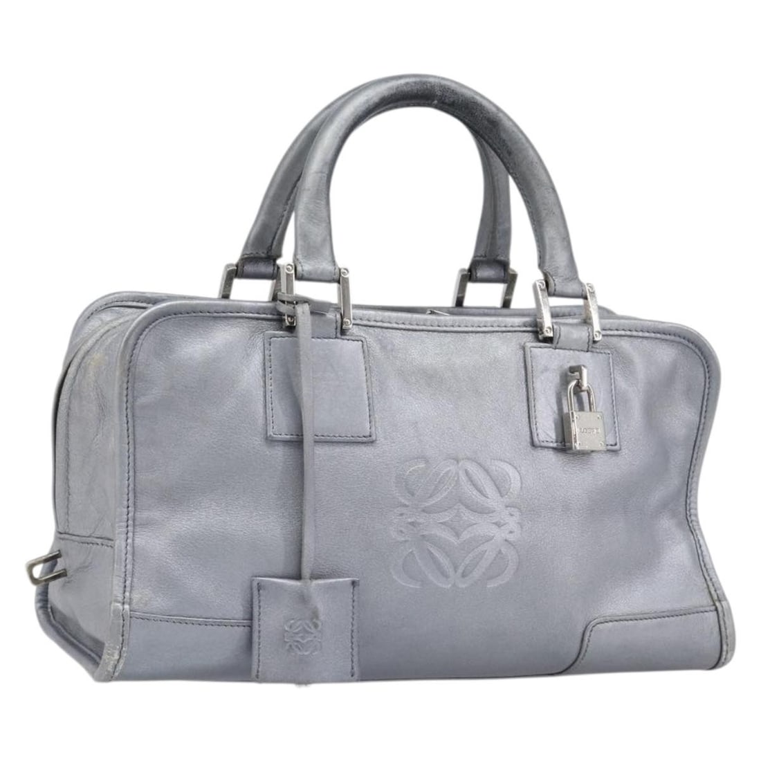 LOEWE Amazona 28 leather handbag silver gold with dust bag padlock keys: LOEWE Amazona 28 leather handbag silver gold with dust bag padlock keys LOEWE Amazona 28 handbag in leather with a silver and gold colorway. Made in Spain, this women's handbag includes a dust bag, pa