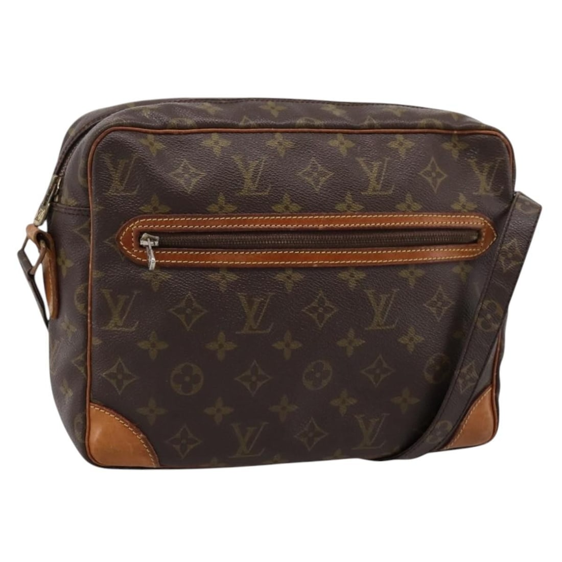 Louis Vuitton M45285 Potomac Monogram Canvas Shoulder Bag France: Louis Vuitton M45285 Potomac Monogram Canvas Shoulder Bag France Louis Vuitton Potomac shoulder bag in Monogram canvas, made in France. This women's bag is a heavily used piece with visible wear throu