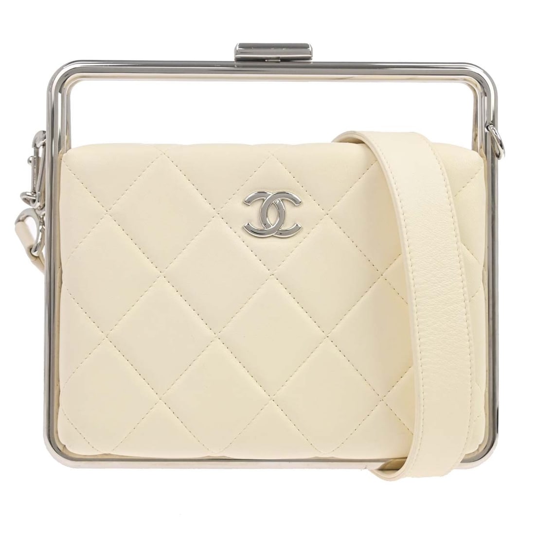 CHANEL Classic Flap white lambskin clutch with shoulder strap: CHANEL Classic Flap white lambskin clutch with shoulder strap Chanel quilted lambskin convertible 2-way clutch bag in white with a metal bar detail and shoulder strap. This women's bag features a whit