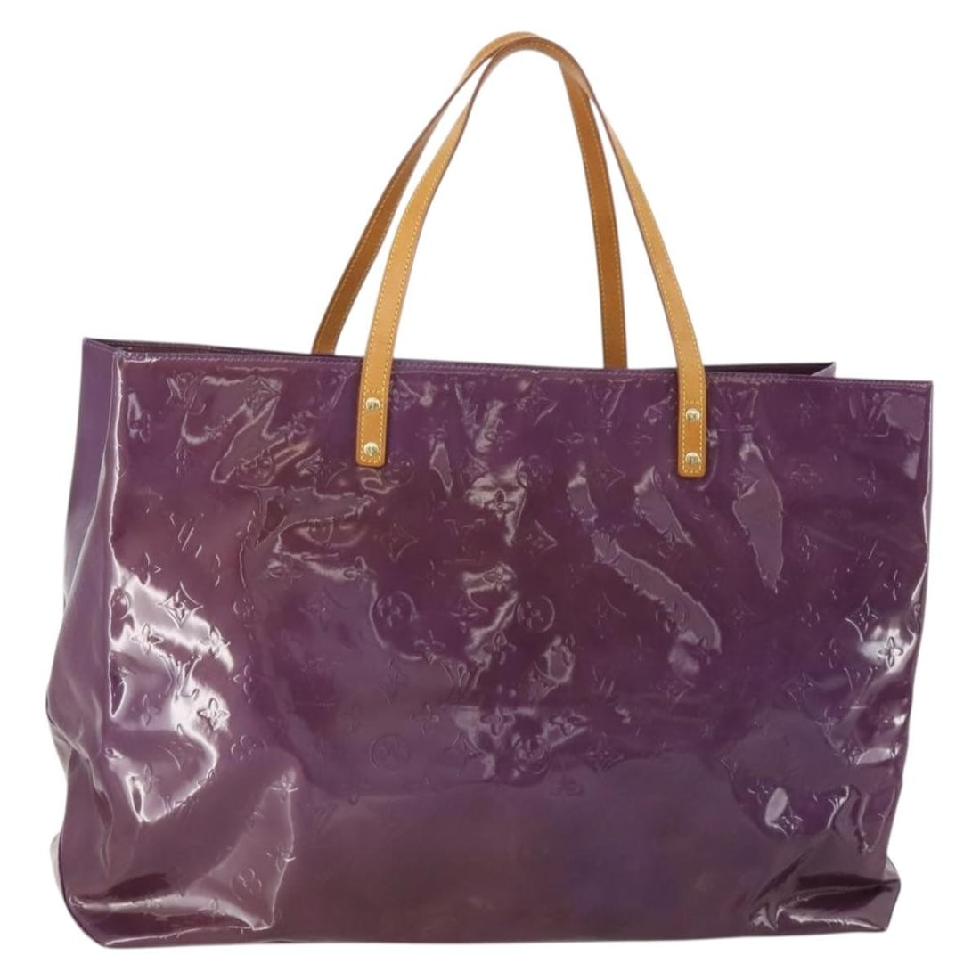 Louis Vuitton Reade GM Purple Monogram Vernis Patent Leather Tote M91085: Louis Vuitton Reade GM Purple Monogram Vernis Patent Leather Tote M91085 Louis Vuitton Reade GM tote bag in purple Monogram Vernis patent leather. This women's tote is made in France and features an o