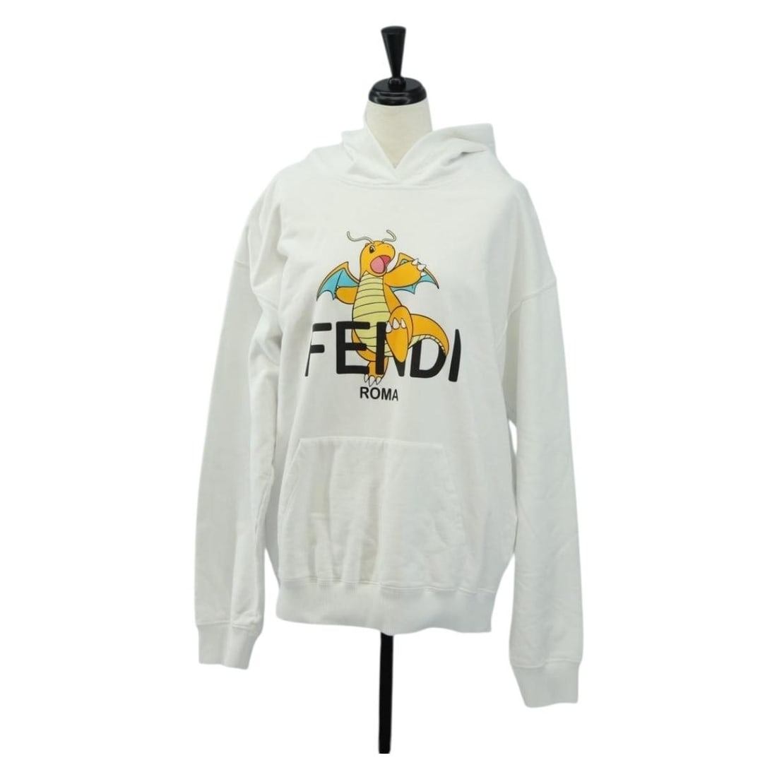 FENDI FRGMT Pokemon Kairyu White Cotton Long Sleeve Top Size S: FENDI FRGMT Pokemon Kairyu White Cotton Long Sleeve Top Size S FENDI x FRGMT x POKEMON Kairyu hoodie in white cotton, sized S for women. Made in Italy, this long-sleeved piece is presented in excellen