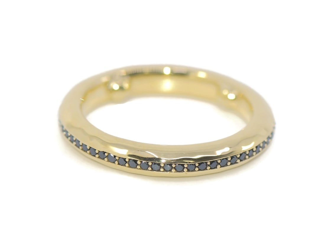 18K Yellow Gold Black Diamond Ring by Ippolita Size 8.5: 18K Yellow Gold Black Diamond Ring by Ippolita Size 8.5 Elegant black diamond ring crafted in 18k yellow gold with an Ippolita design. Made in Italy, this pre-owned ring features a sleek profile and c
