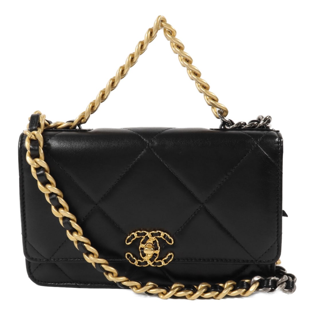 CHANEL AP3267 C19 Wallet on Chain Lambskin 2way Shoulder Bag Black: CHANEL AP3267 C19 Wallet on Chain Lambskin 2way Shoulder Bag Black Chanel CC C19 Wallet On Chain shoulder bag in black lambskin leather. This 2-way design features a turn-lock closure and an organized