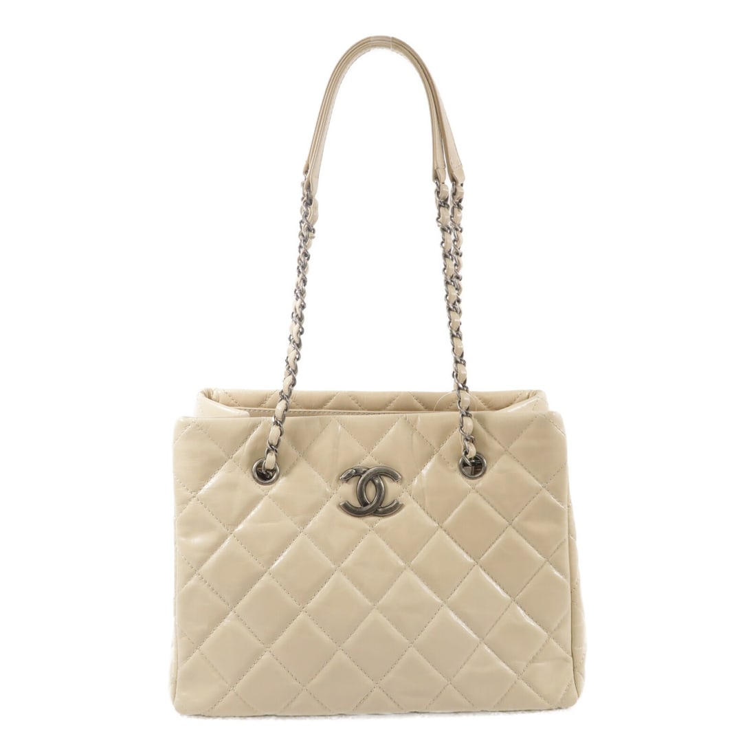 CHANEL Calfskin Chain Tote Beige CC Shoulder Bag SHW: CHANEL Calfskin Chain Tote Beige CC Shoulder Bag SHW A CHANEL CC SHW Chain Tote Bag in beige calfskin leather. This tote features chain handles and a practical interior layout with two zip pockets and