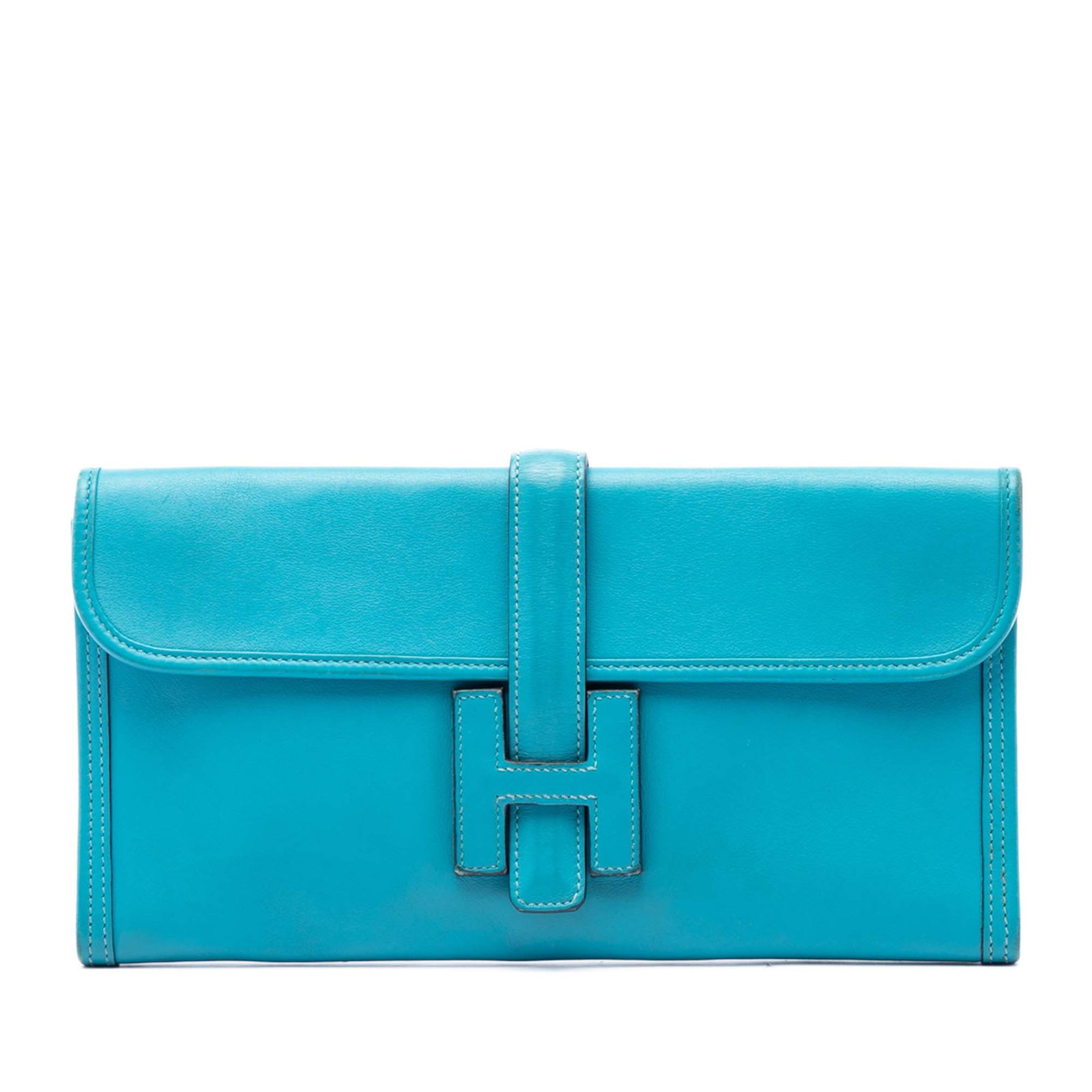 Hermes Jige Elan 29 Swift Leather Clutch Bag Blue: Hermes Jige Elan 29 Swift Leather Clutch Bag Blue Hermes Jige Elan 29 clutch in blue Swift leather with a front flap and pull-through closure. Made in France, this slim bag has a clean, structured sil