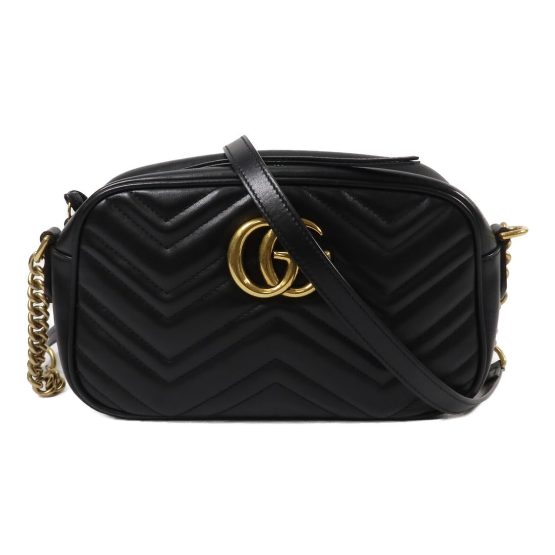 Gucci GG Marmont 447632 black calfskin chain shoulder bag: Gucci GG Marmont 447632 black calfskin chain shoulder bag Gucci GG Marmont shoulder bag in black calfskin leather with chain shoulder strap. This women's bag features a black exterior, an interior ope