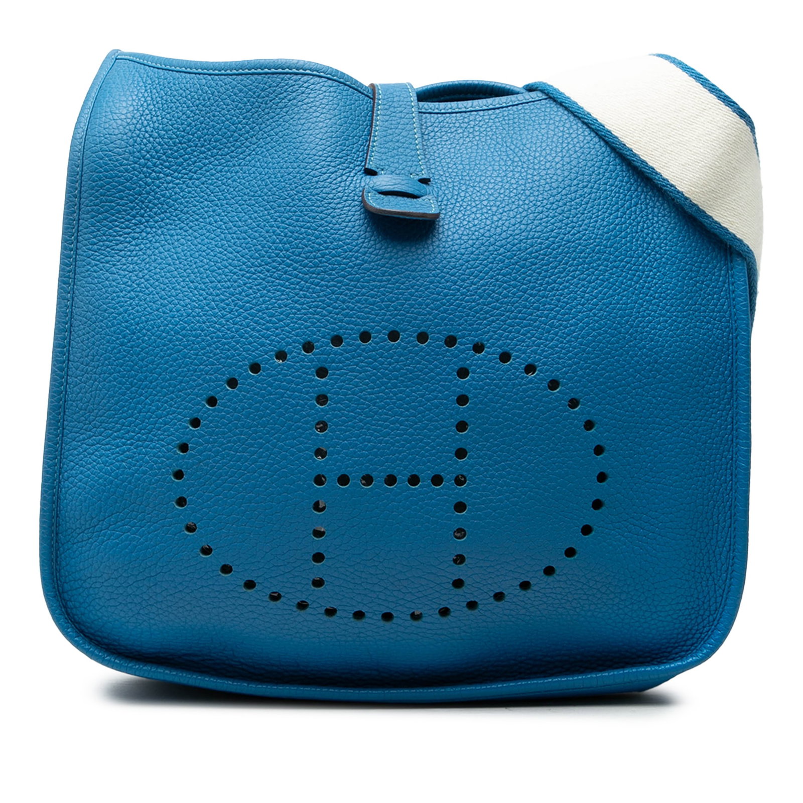Hermes Evelyne III GM Clemence Leather Shoulder Bag Blue: Hermes Evelyne III GM Clemence Leather Shoulder Bag Blue Hermes Evelyne III GM shoulder bag in blue Clemence leather with a detachable and adjustable flat canvas strap, open top with snap closure, and