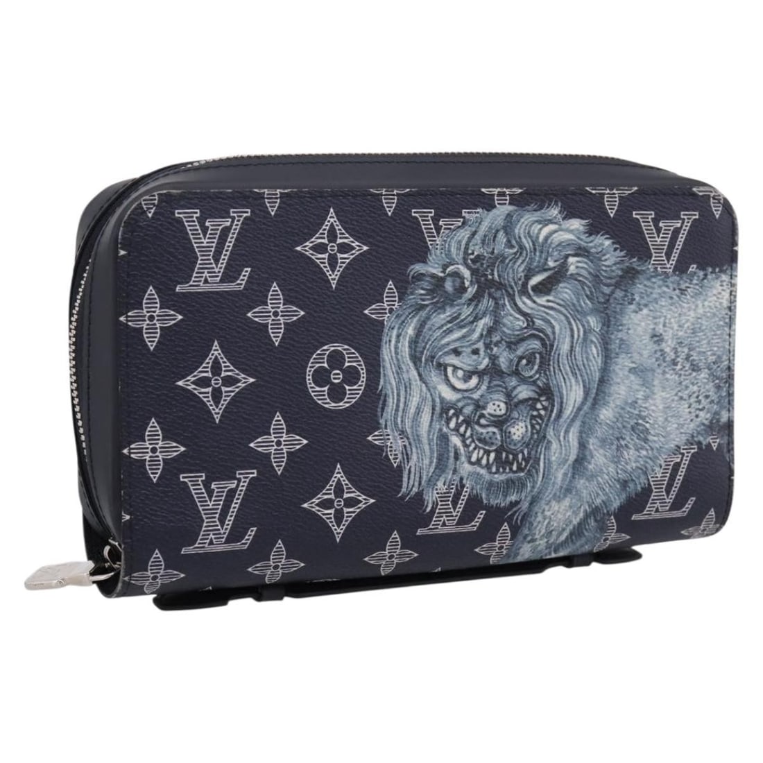 Louis Vuitton M66624 Zippy XL Long Wallet Monogram Canvas Navy: Louis Vuitton M66624 Zippy XL Long Wallet Monogram Canvas Navy Louis Vuitton Monogram Savanna Zippy XL long wallet in navy monogram canvas. Made in Spain, this zip-around wallet includes a dust bag. C