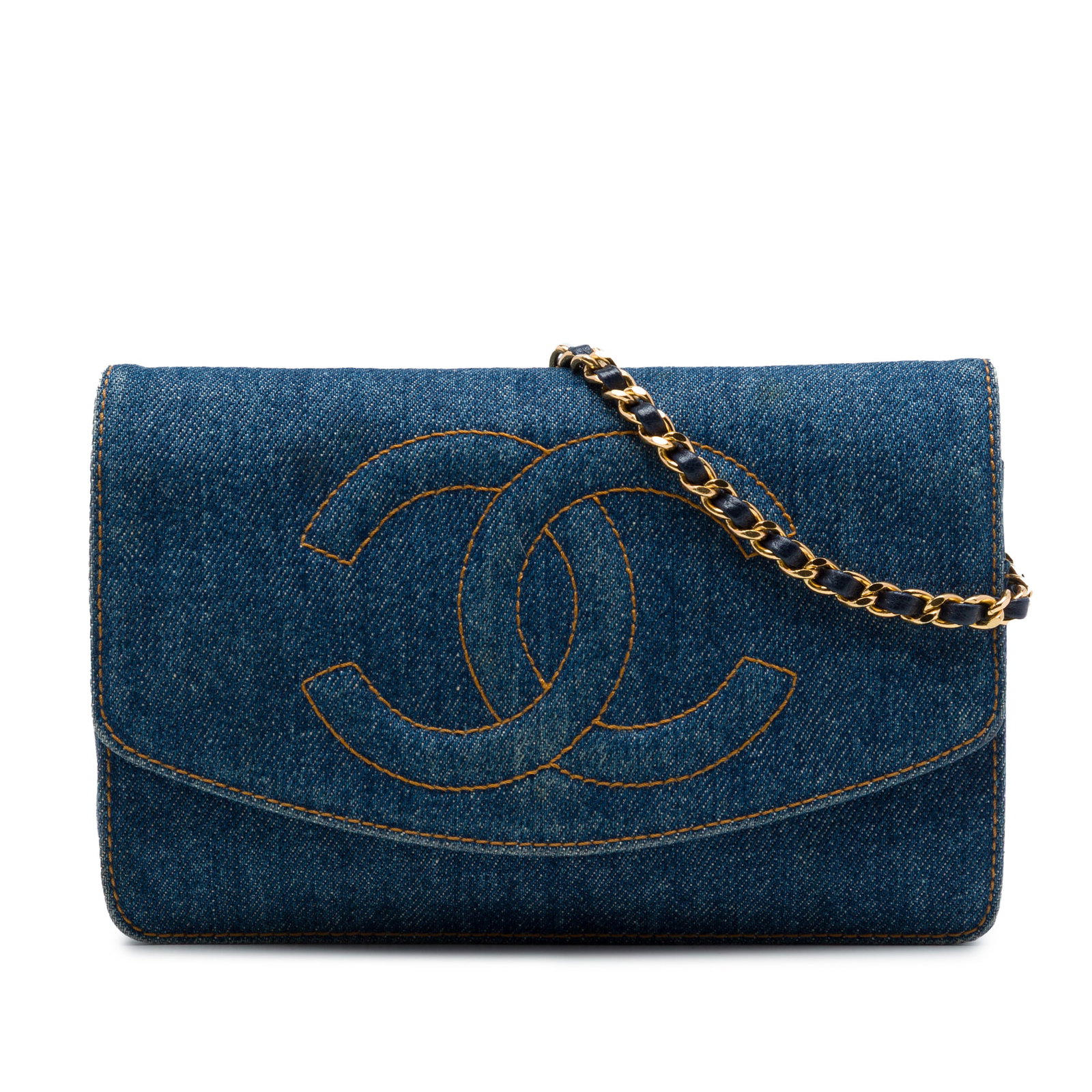 Chanel CC Denim Wallet on Chain Crossbody Bag Blue: Chanel CC Denim Wallet on Chain Crossbody Bag Blue A Chanel CC Denim Wallet On Chain in blue with a denim body and a leather-woven chain strap. The design features a front flap with magnetic snap clos