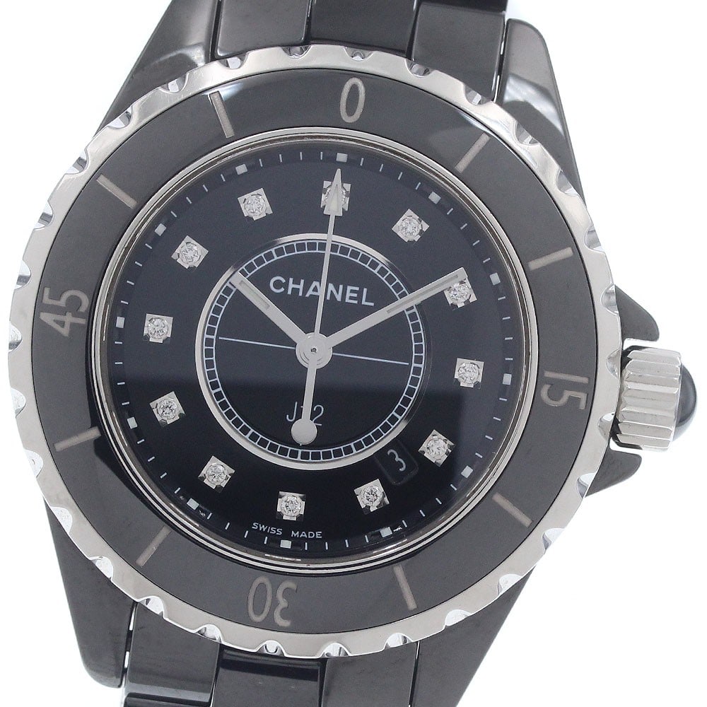 CHANEL J12 H1625 33mm Black Ceramic Quartz Ladies Wristwatch: CHANEL J12 H1625 33mm Black Ceramic Quartz Ladies Wristwatch CHANEL J12 women's wristwatch with a black dial, quartz movement, and date display. This watch is made with a ceramic and stainless steel c