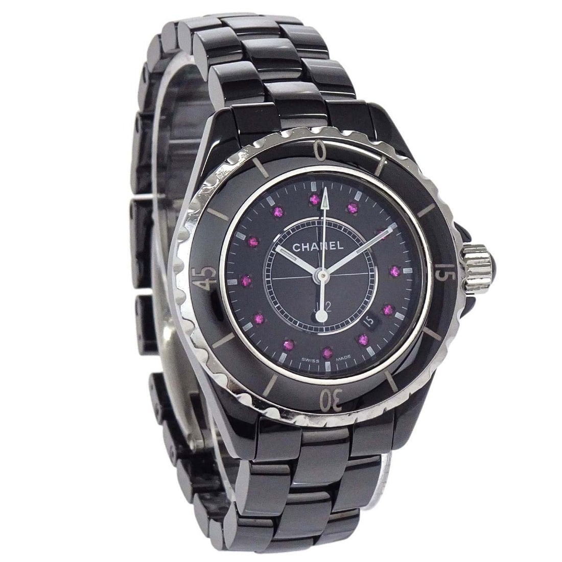 CHANEL J12 H1634 33mm White Ceramic Quartz Wristwatch: CHANEL J12 H1634 33mm White Ceramic Quartz Wristwatch Chanel J12 reference H1634 is a women's quartz wristwatch with a classic dress/formal luxury look. This analog watch features a white ceramic case