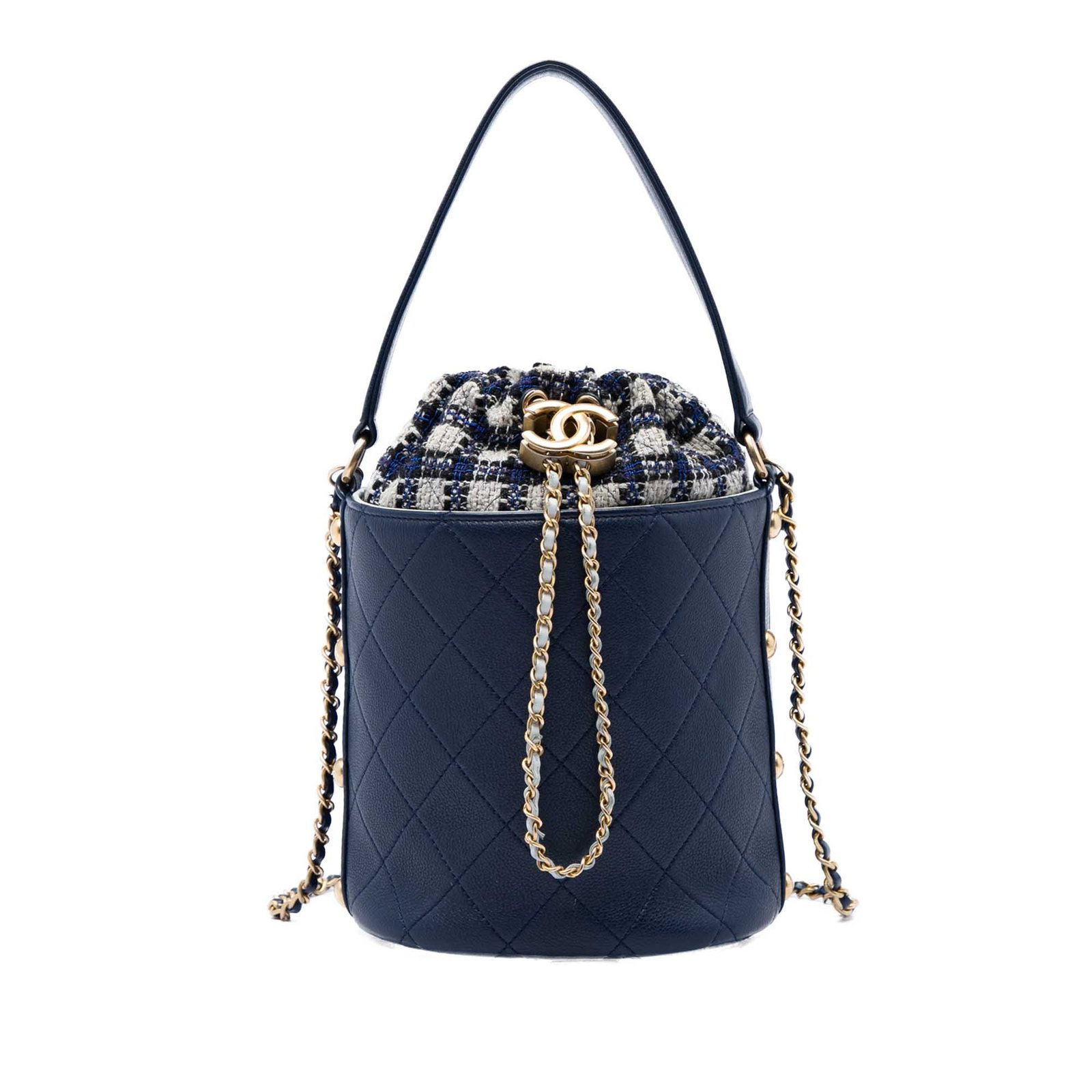 Chanel Medium CC Drawstring Bucket Bag in Blue Calfskin Tweed: Chanel Medium CC Drawstring Bucket Bag in Blue Calfskin Tweed A Chanel Medium CC drawstring bucket bag crafted in quilted calfskin and tweed. This bag features a flat leather top handle, a leather-wov