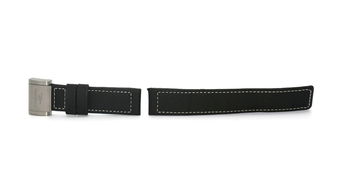 Panerai 26mm Black Leather Two Piece Watch Strap: Panerai 26mm Black Leather Two Piece Watch Strap Pre-owned Panerai Submersible two-piece wristwatch strap in black leather. Designed for compatibility with Panerai watches, this band offers a classic 