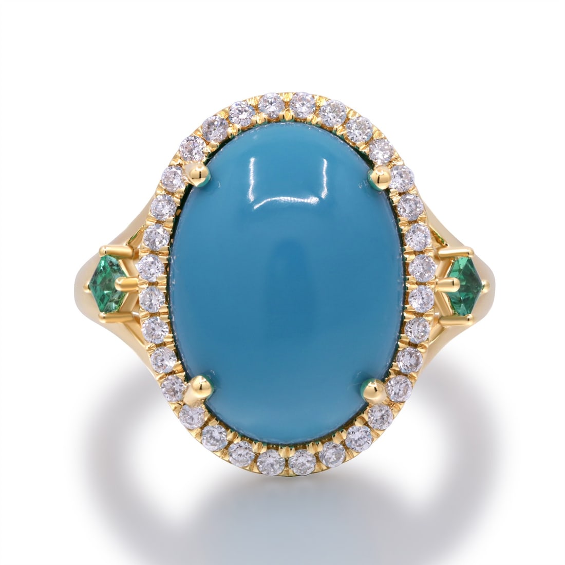 Yellow Gold Turquoise Diamond Ring: Yellow Gold Turquoise Diamond Ring Pre-owned women's ring featuring turquoise set in yellow gold with round brilliant diamonds. Specifications Type: Ring Department: Women Style: Ring Ring Size: 7 Mai