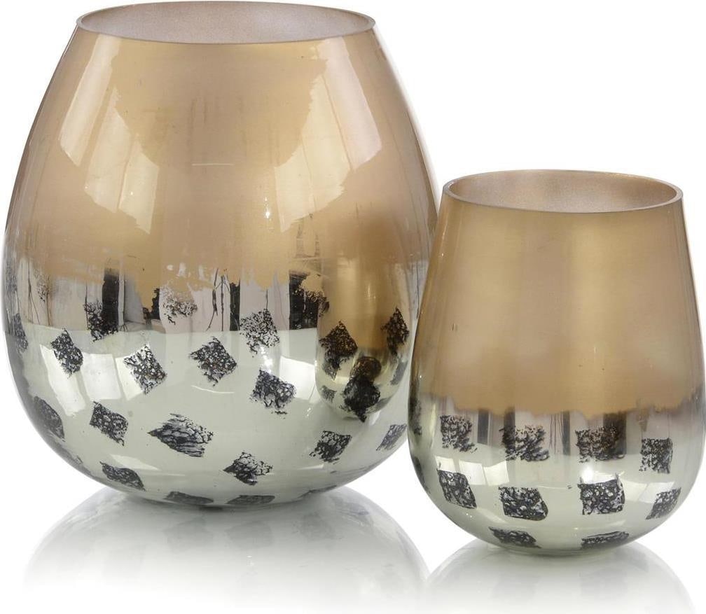 John-Richard Deco Dots Hand-Blown Glass Vases Gold Finish: John-Richard Deco Dots Hand-Blown Glass Vases Gold Finish Introducing the Deco Dots Glass Vases by John-Richard, a stunning addition to your decor. These exquisite vases are crafted from hand-blown gl