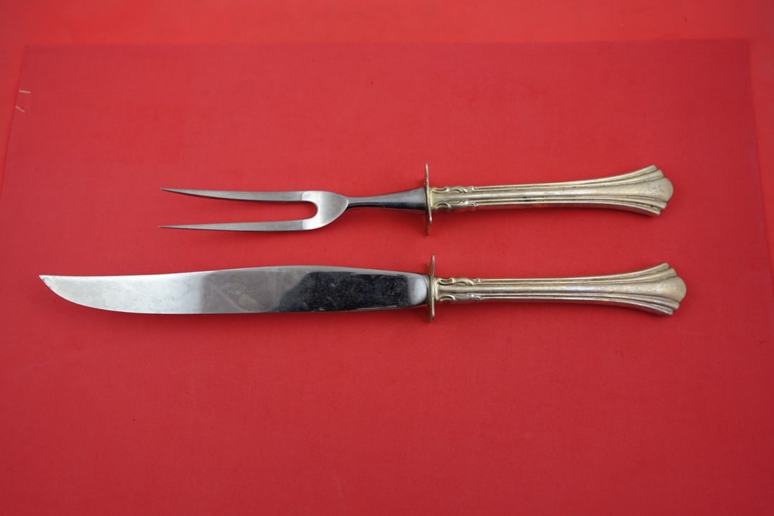 2-Piece Sterling Silver Carving Set Eighteenth Century Pattern by Reed & Barton: 2-Piece Sterling Silver Carving Set Eighteenth Century Pattern by Reed & Barton This Reed & Barton roast carving set features the Eighteenth Century pattern and is composed of sterling silver hollow h