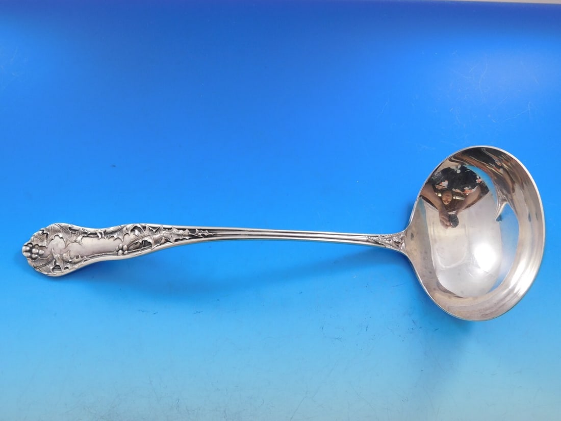 EHH Smith Holly Silverplate Soup Ladle 10 3/4 Inch: EHH Smith Holly Silverplate Soup Ladle 10 3/4 Inch This elegant silverplate soup ladle features the Holly pattern by E.H. Smith/National. Measuring 10 3/4 inches in length, this ladle is a classic add