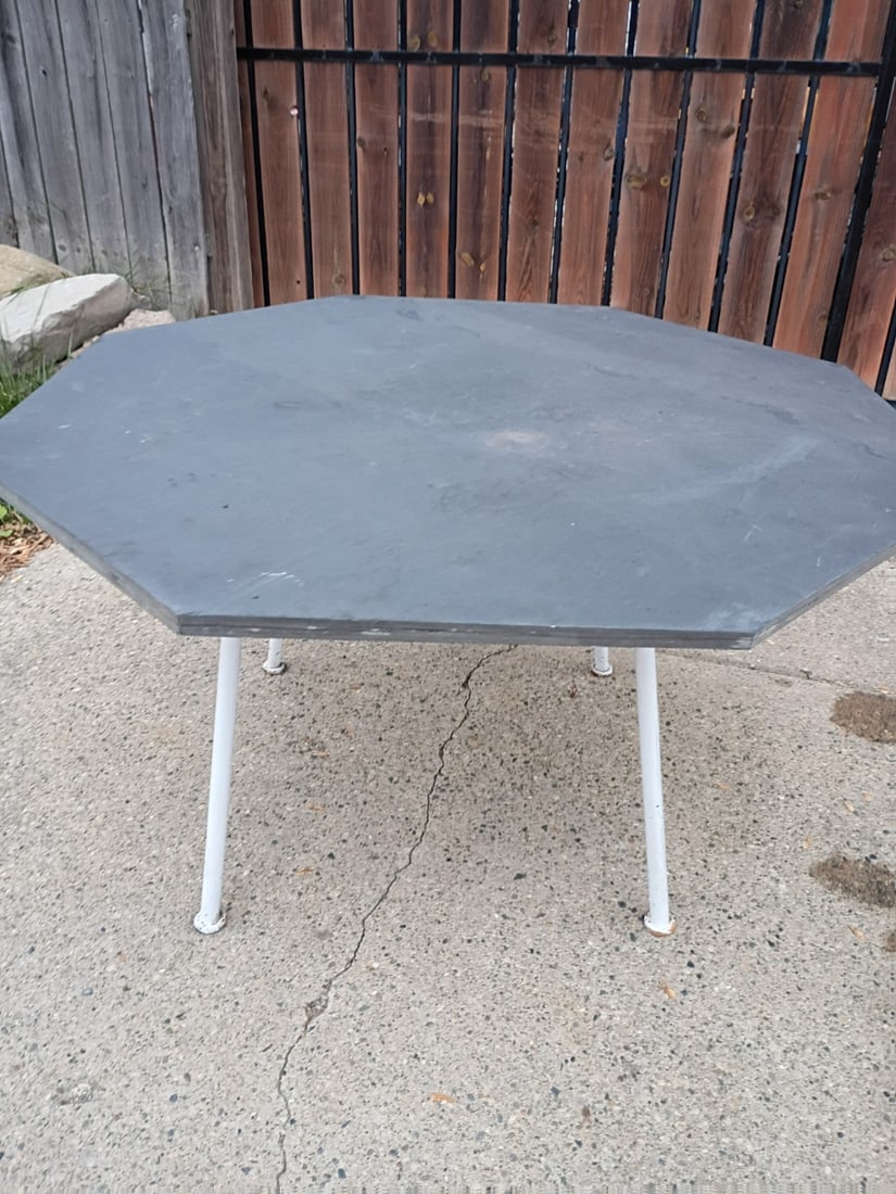 Woodard Sculptura octagonal slate top patio lounge dining table 52.5 (1 of 14)
