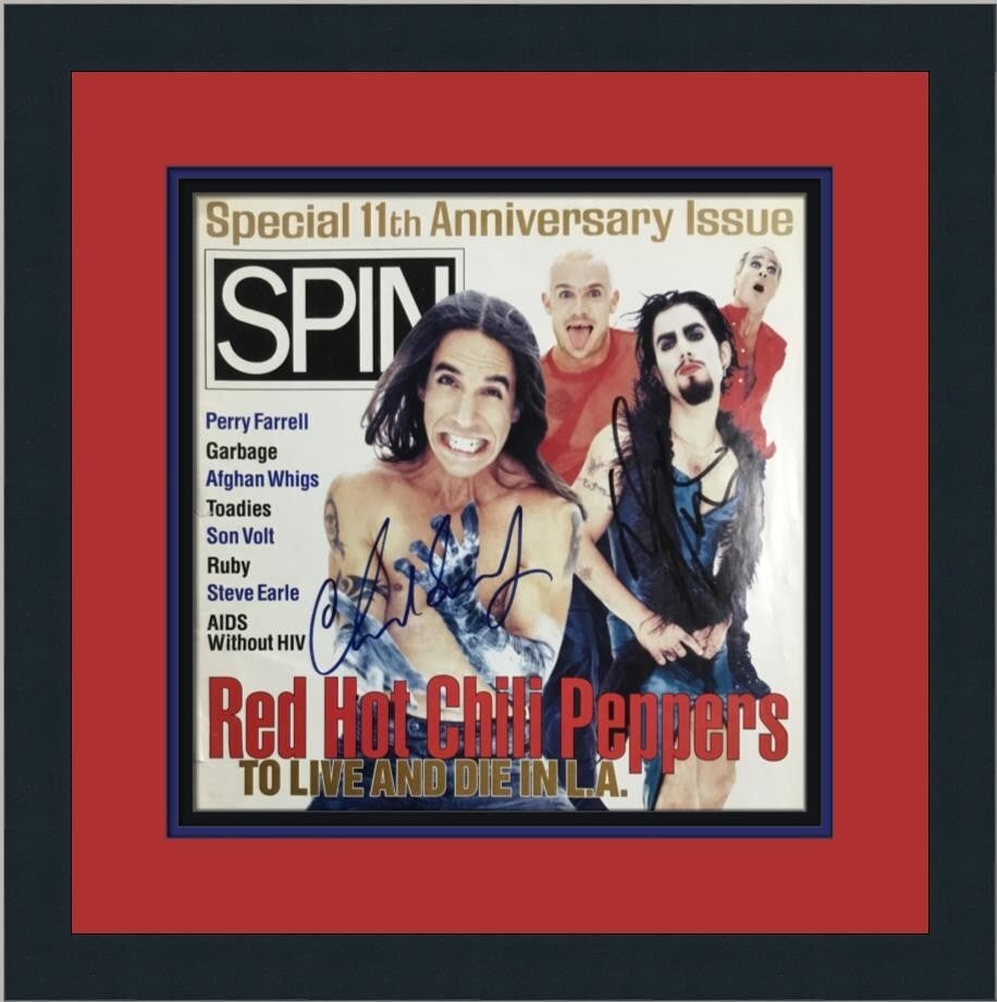 Signed Red Hot Chili Peppers Spin Magazine Framed 16x16 Beckett Authenticated: Signed Red Hot Chili Peppers Spin Magazine Framed 16x16 Beckett Authenticated This original Spin Magazine cover features the signatures of Dave Navarro and Chad Smith from the iconic band Red Hot Chil