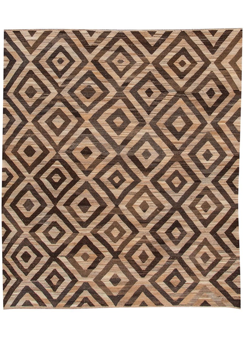 Modern Turkish Kilim Rug 8'6 x 9'11 Wool Geometric Design: Modern Turkish Kilim Rug 8'6 x 9'11 Wool Geometric Design Enhance your space with this stunning 21st century modern Turkish Kilim rug, featuring an intricate all-over geometric interlocking diamond