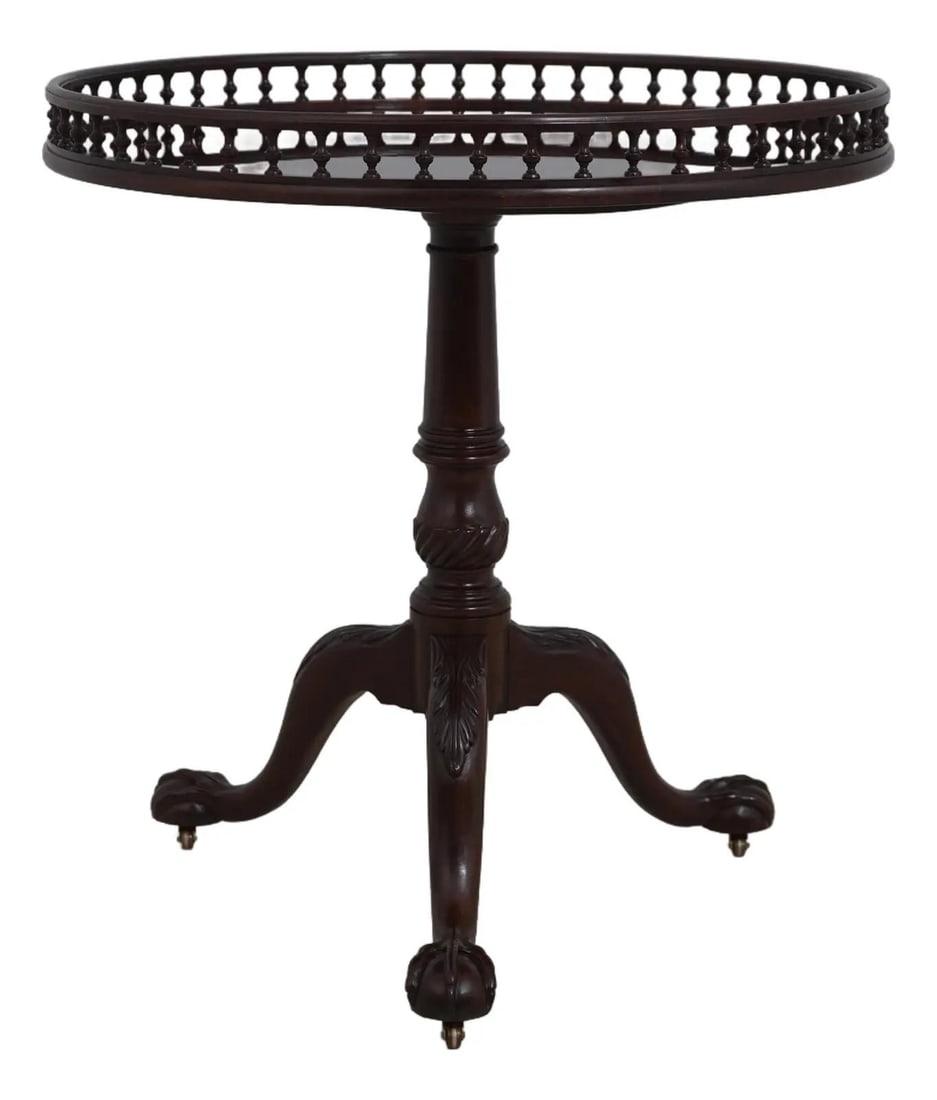Round mahogany tilt top lamp table Baker Stately Homes (1 of 10)